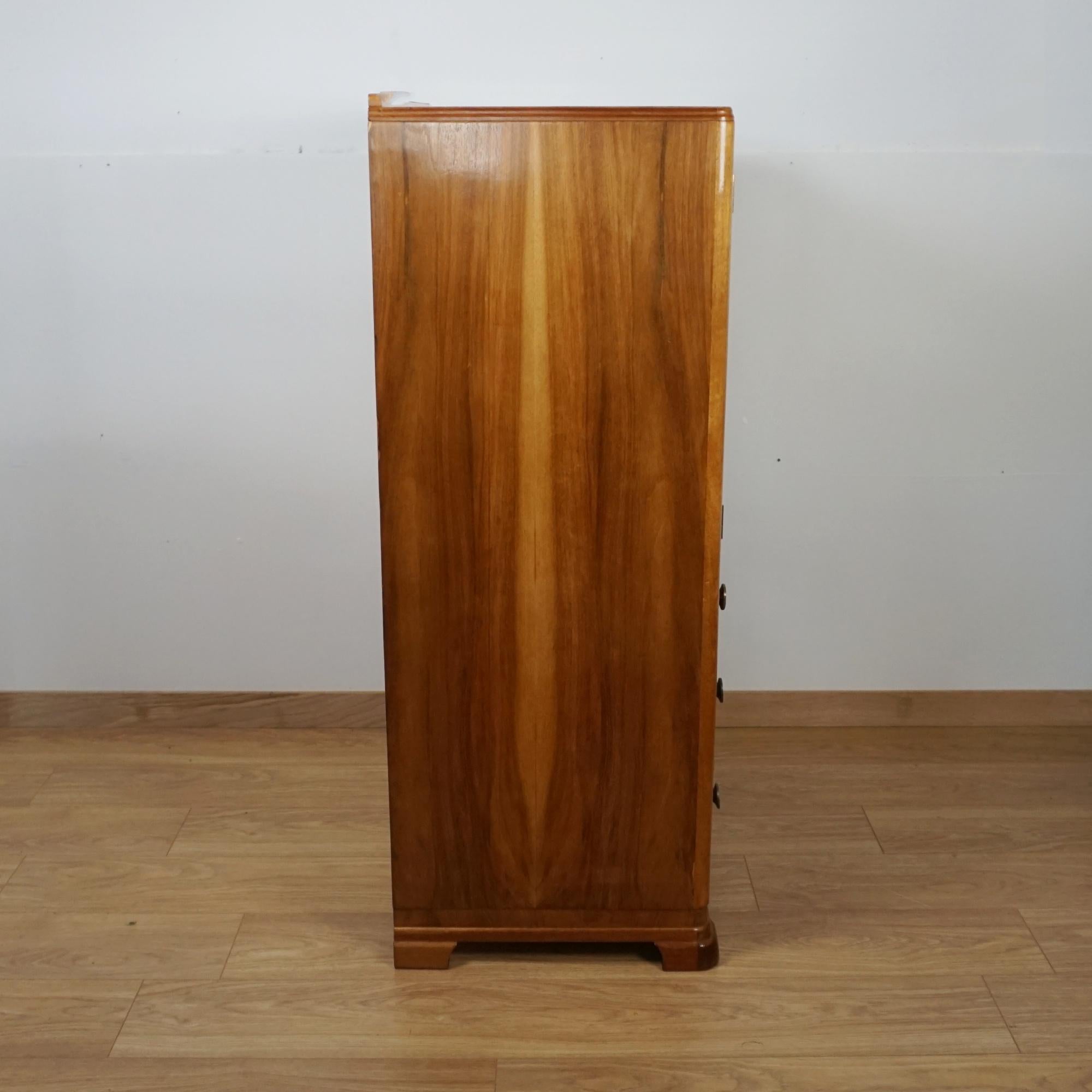 Art Deco Tallboy / Wäscheschrank im Angebot 2