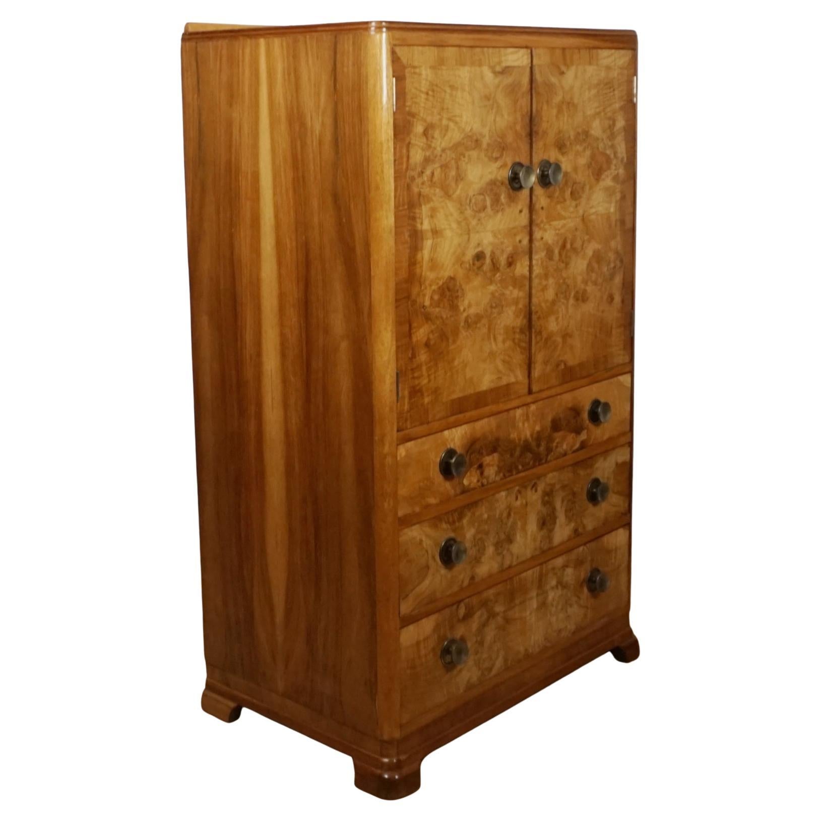 Art Deco Tallboy / Wäscheschrank im Angebot