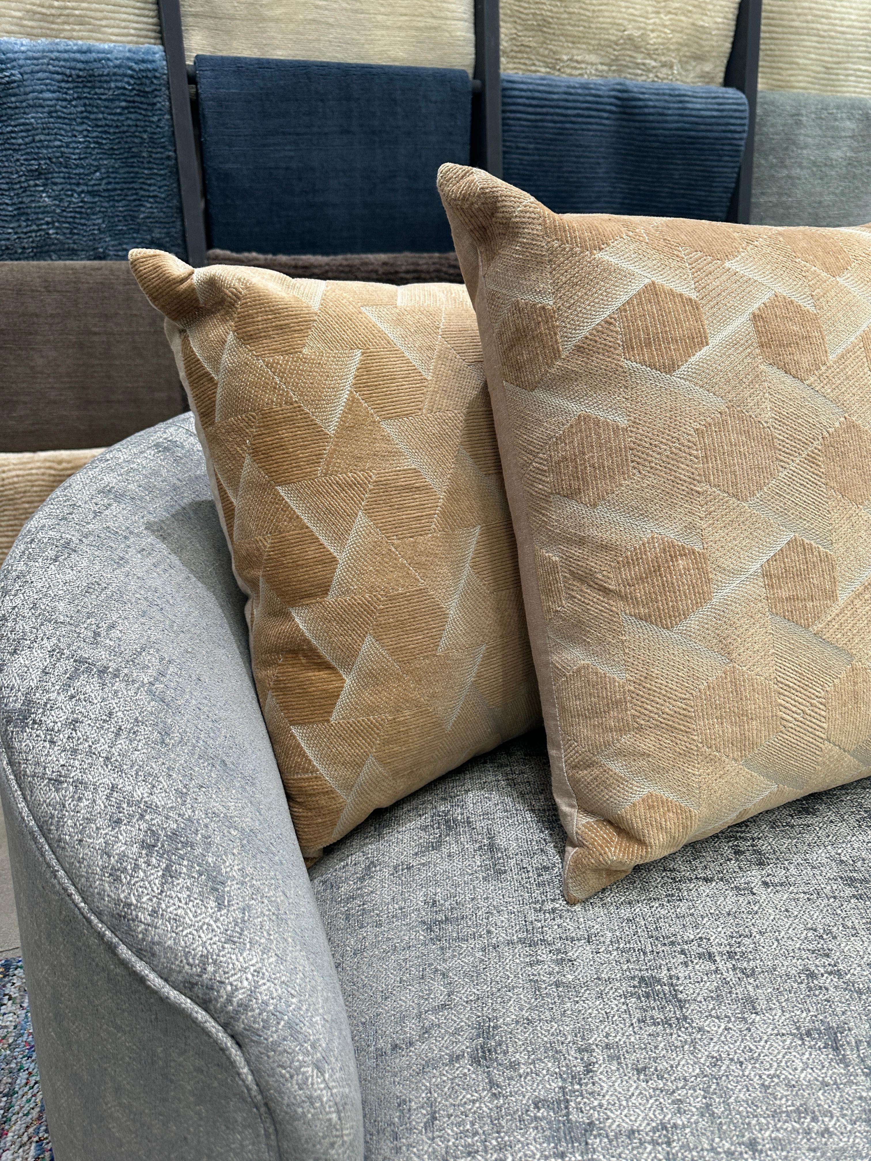Indien Coussin d'appoint marocain géométrique Art Déco Tan Sands en vente