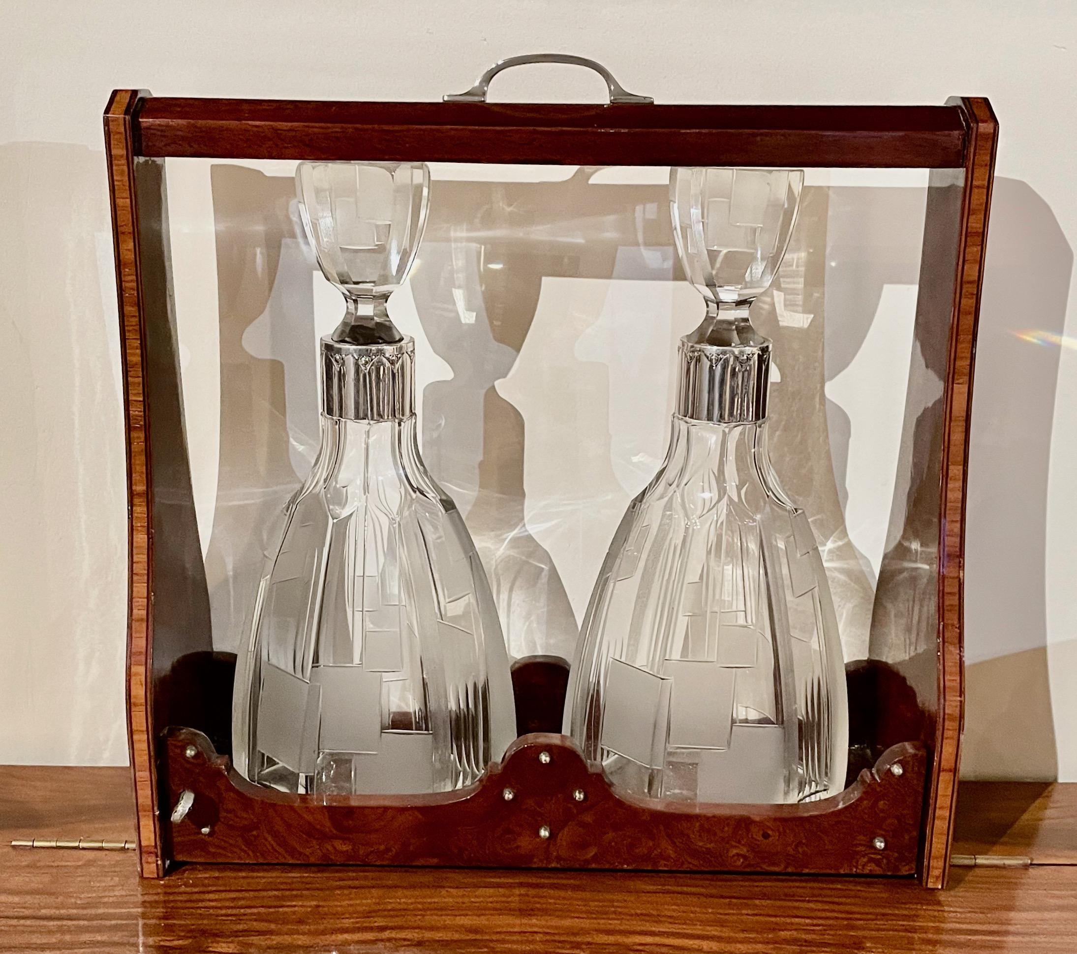 Art Deco Tantalus Set with 2 Geometric Etched Bottles For Sale 6