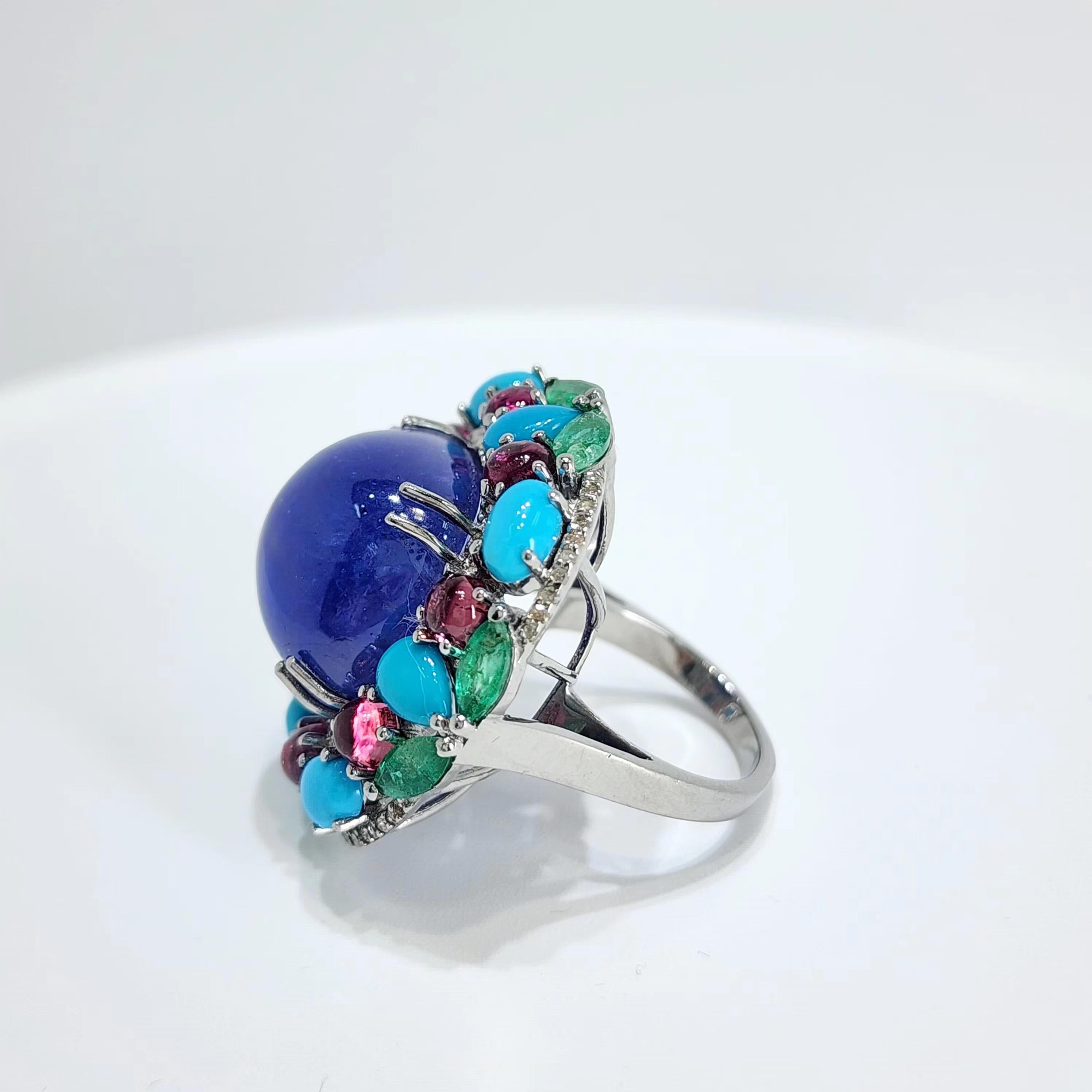 Cabochon Art Deco Tanzanite & Emerald 35.2Ct and 0.57Ct Natural Diamond Ring in Silver For Sale