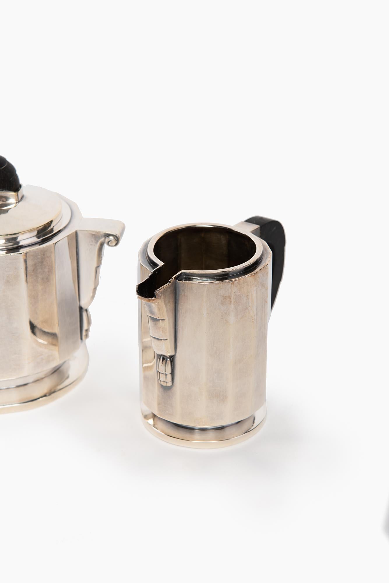 Art Deco Tea/Coffee Service 4 Pieces in Silver Plated, France, 1930 In Good Condition In Prato, Tuscany