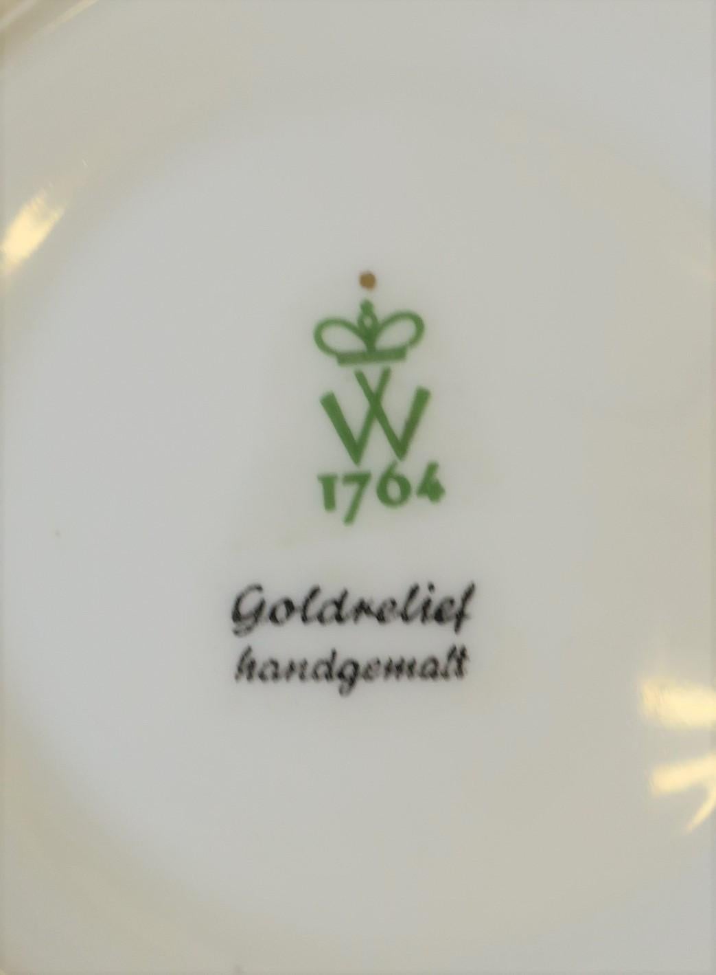 Tasse à thé ou à café Art Déco en terre cuite, porcelaine noire et dorée de Wallendorf en vente 2