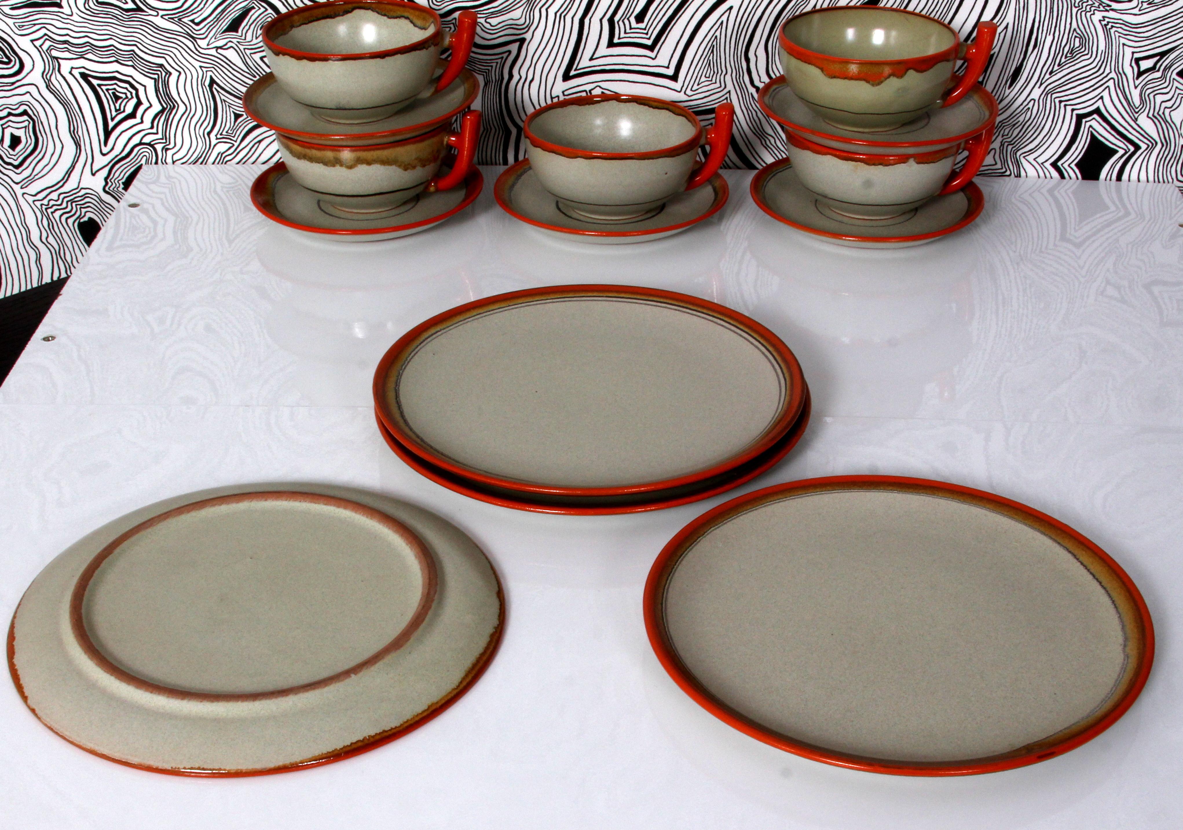 Art Deco Tea Service by Carstens Uffrecht ar 1930 uranium glaze + cups + plates  For Sale 2