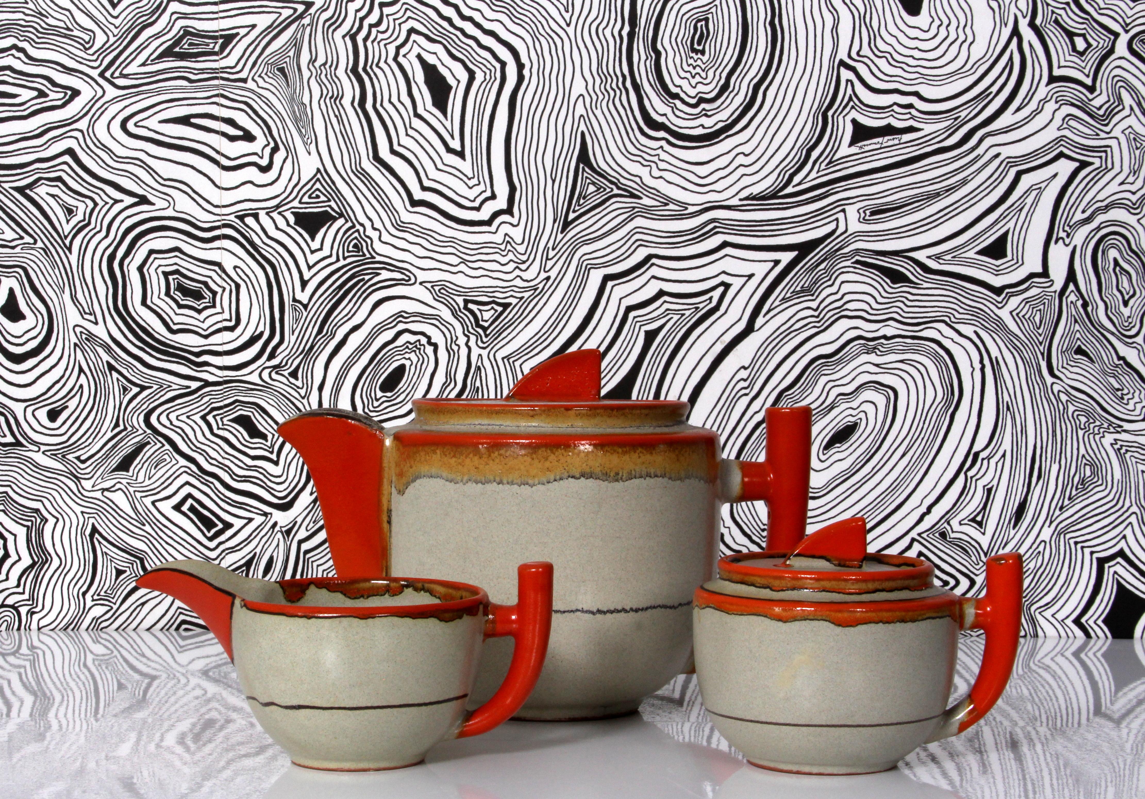 Art Deco Tea Service by Carstens Uffrecht ar 1930 uranium glaze + cups + plates  In Good Condition For Sale In Kumhausen, DE