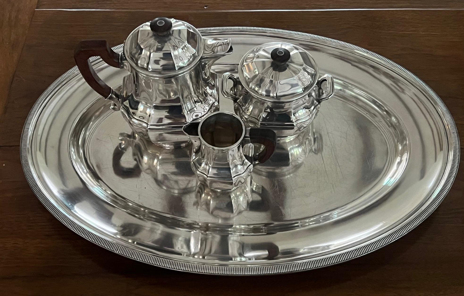 Service à thé et plateau Art déco par Christofle, vers les années 1930 en vente 2