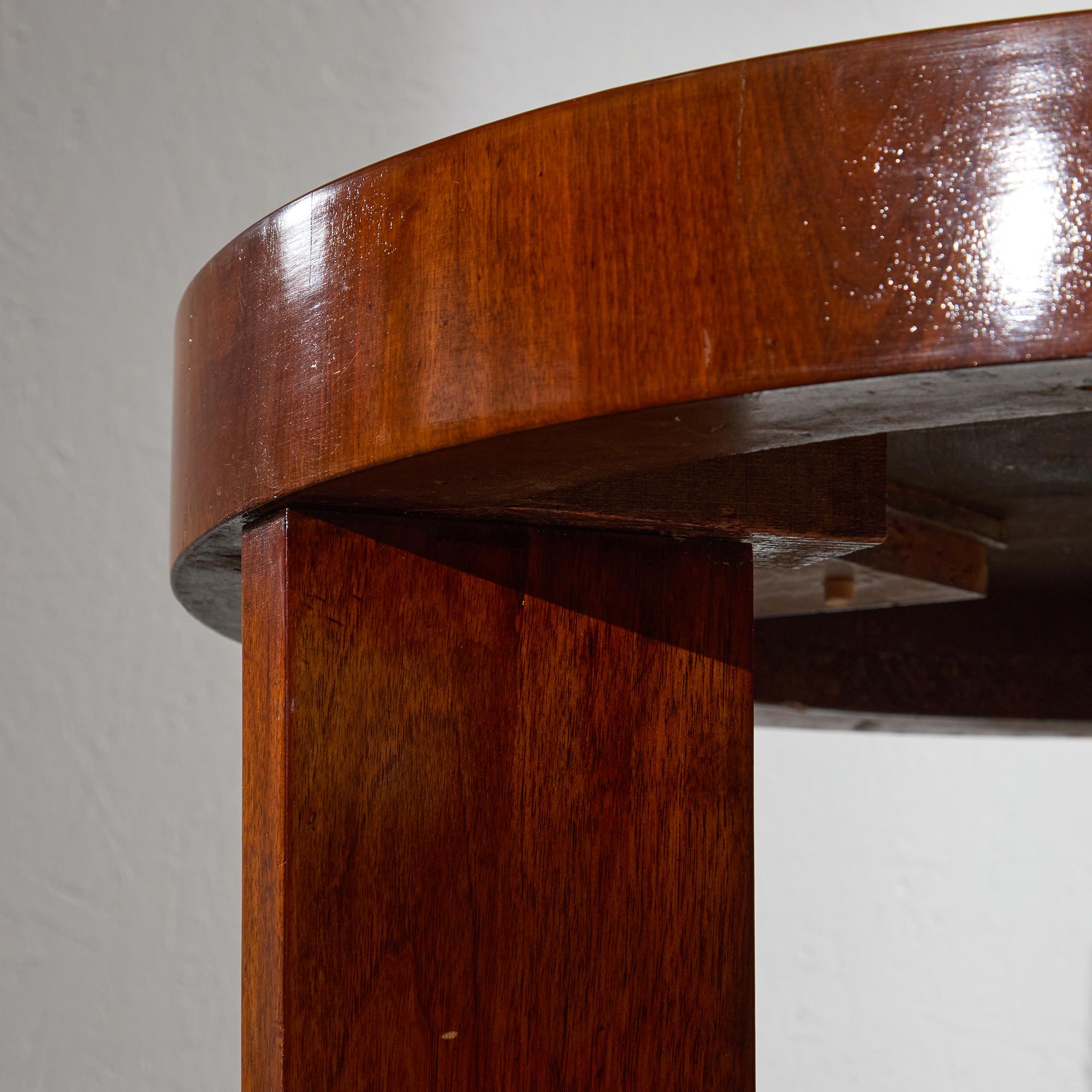 Art Deco Teak Round Table with Pull-Out Ashtray Tabs For Sale 10