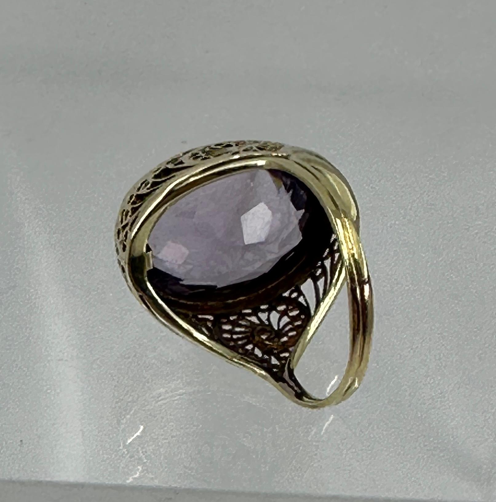 Art Deco Ten Carat Rose De France Amethyst Ring 14 Karat Gold Antique Filigree en vente 7