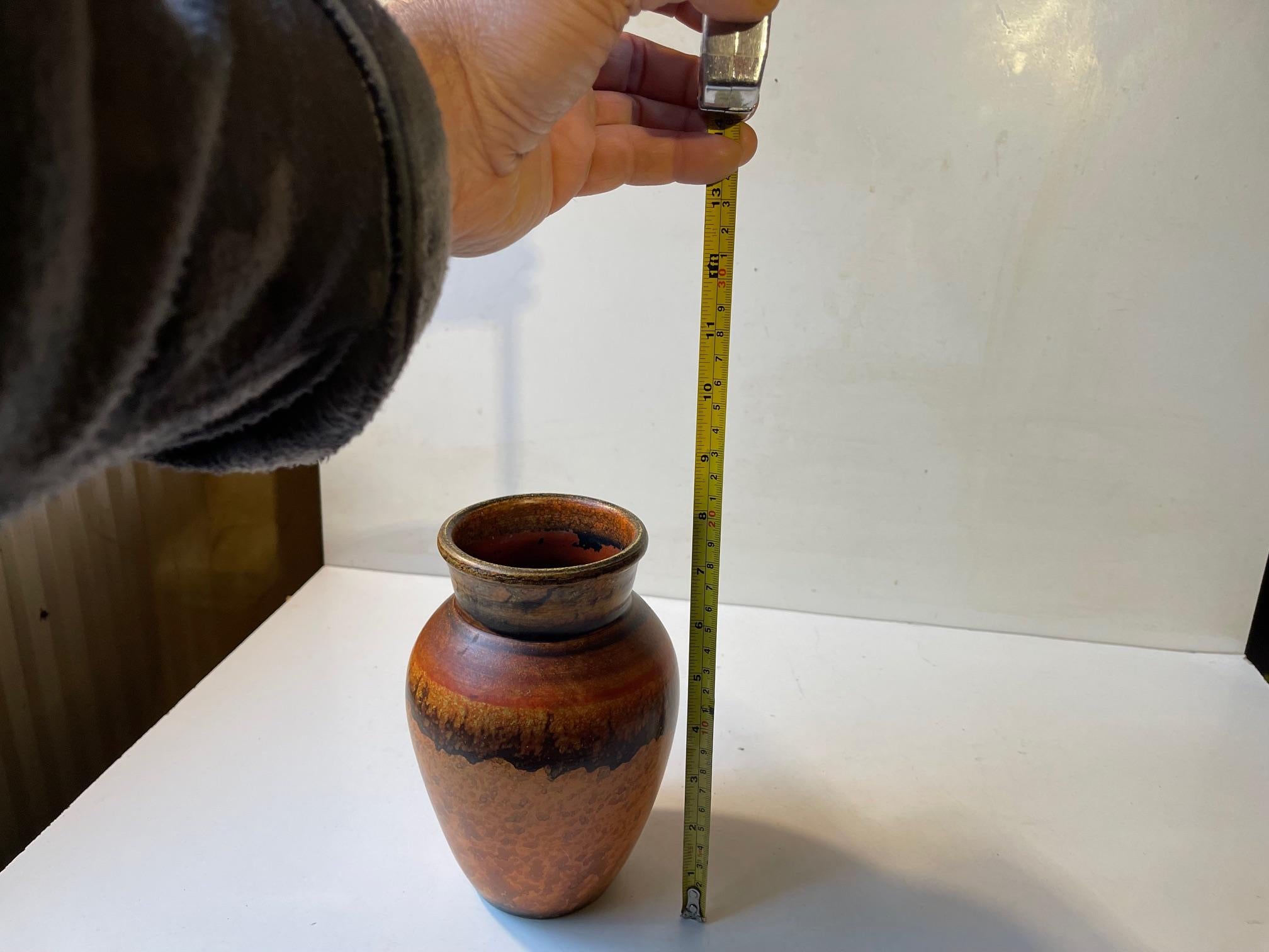 Vaso in terracotta Art Déco con smalto 