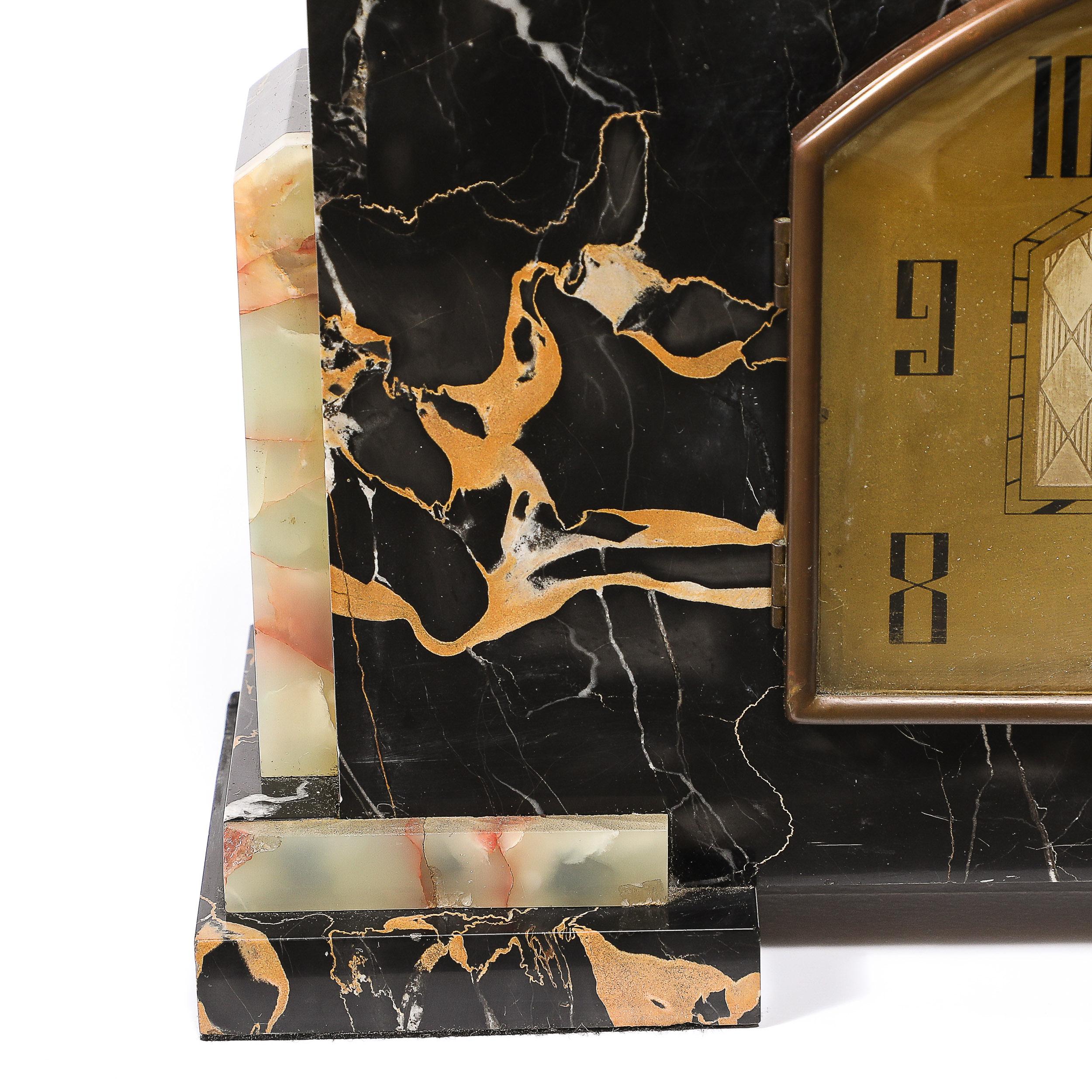 Marbre tessellé Art Déco, onyx  & Pendule de cheminée en laiton signée Ucra 9