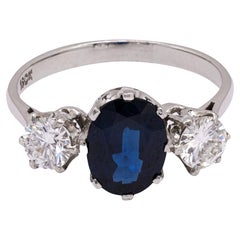 Art Deco Thai Sapphire and Diamond 18k White Gold Three Stone Ring
