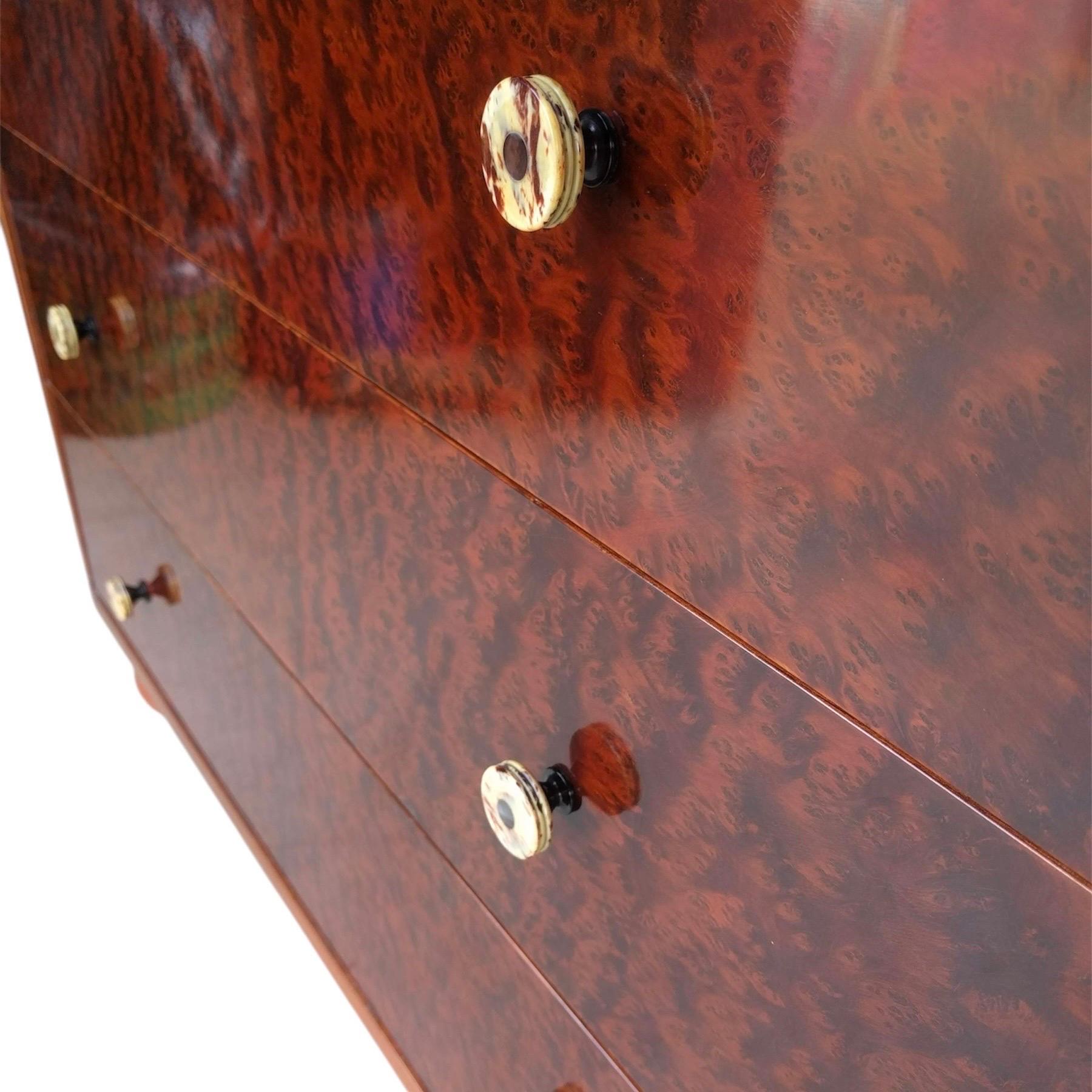Secrétaire Art Déco Thompson en noyer Wood Wood Bon état - En vente à Ciudad Autónoma Buenos Aires, AR