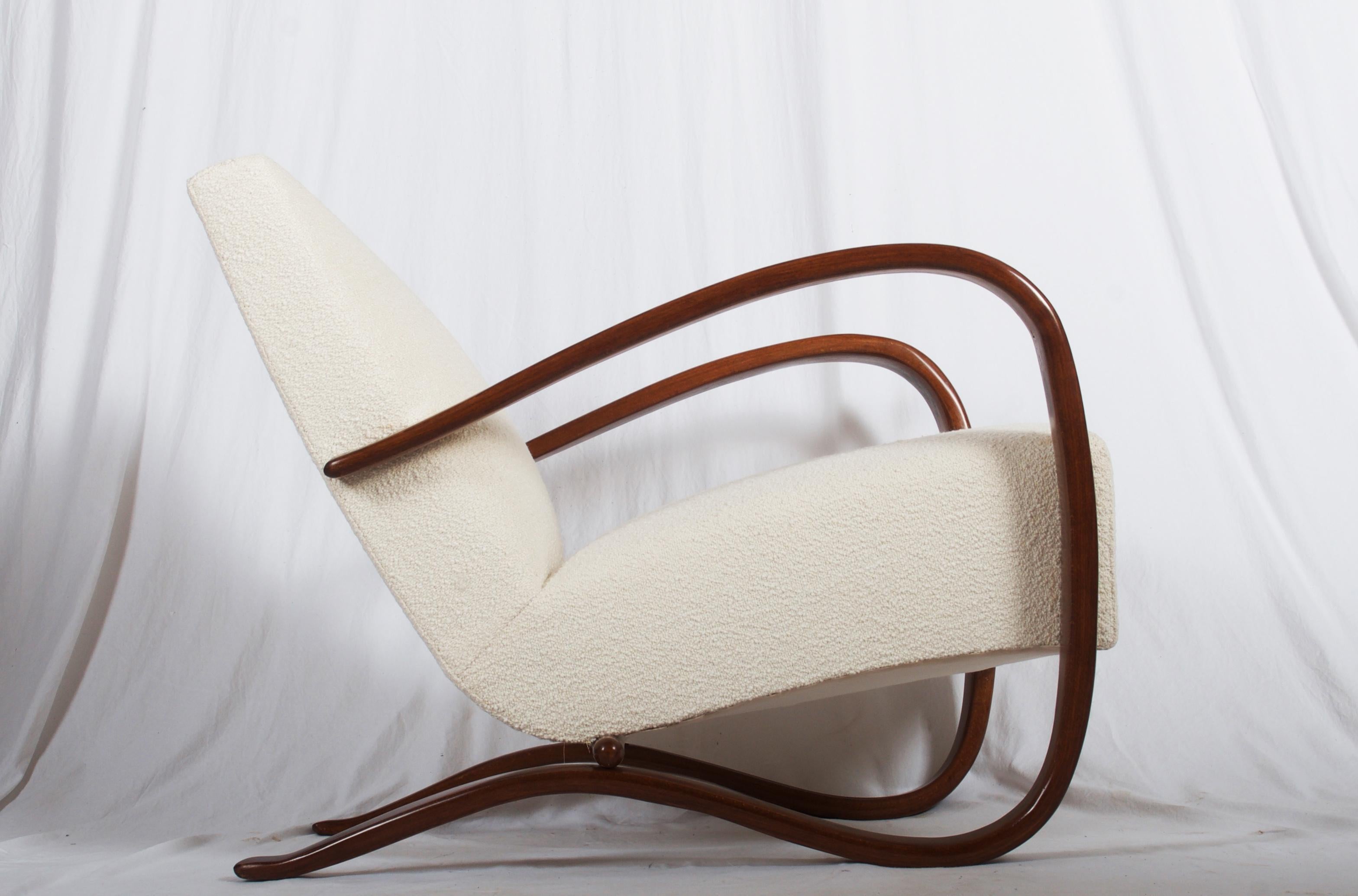 Art Deco Thonet H269 Armchair Boucé Fabric by Jindrich Halabala In Good Condition For Sale In Vienna, AT