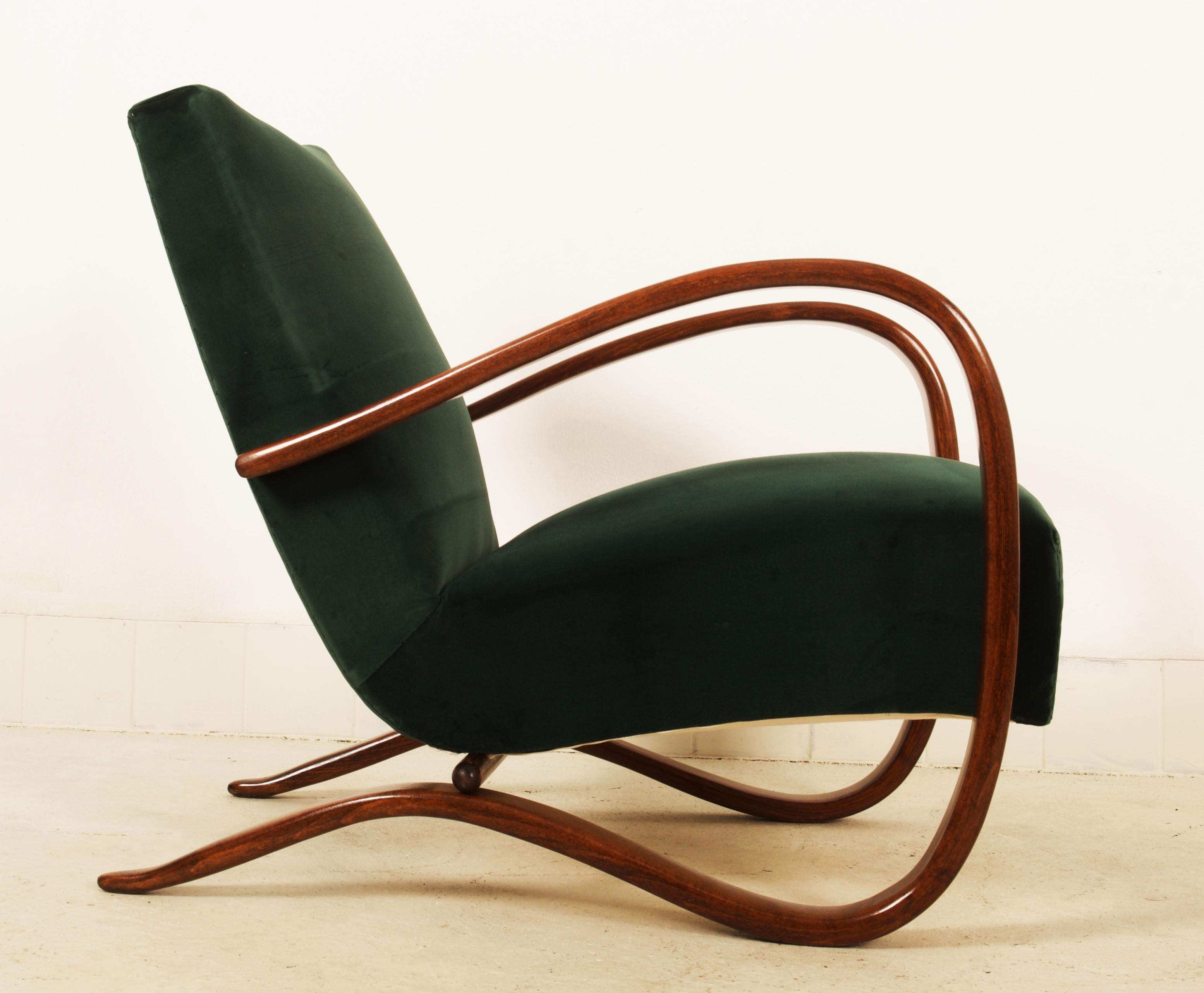 Art Deco Thonet H269 Armchair by Jindrich Halabala In Excellent Condition For Sale In Vienna, AT