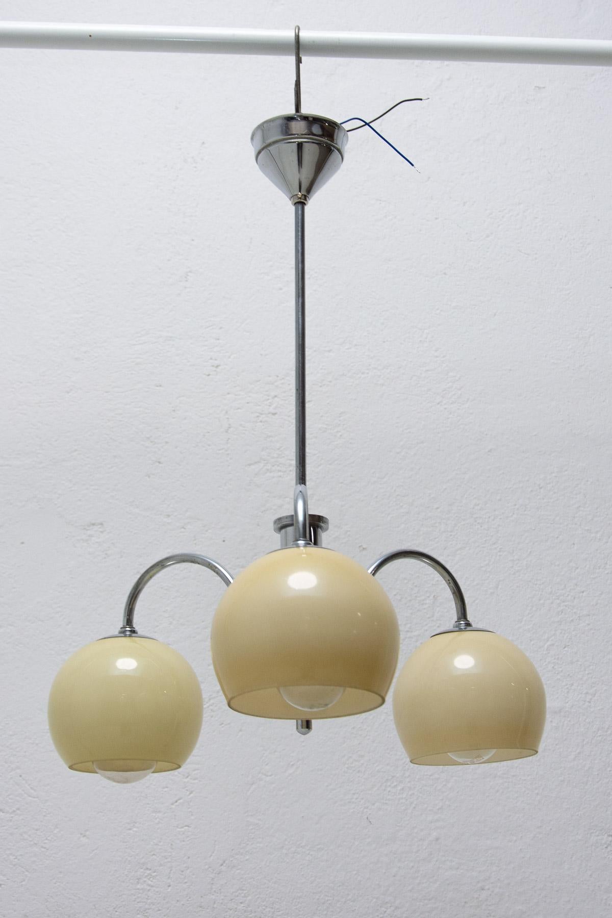 Art Deco Three-Armed Chandelier, 1930's Bohemia In Good Condition For Sale In Prague 8, CZ