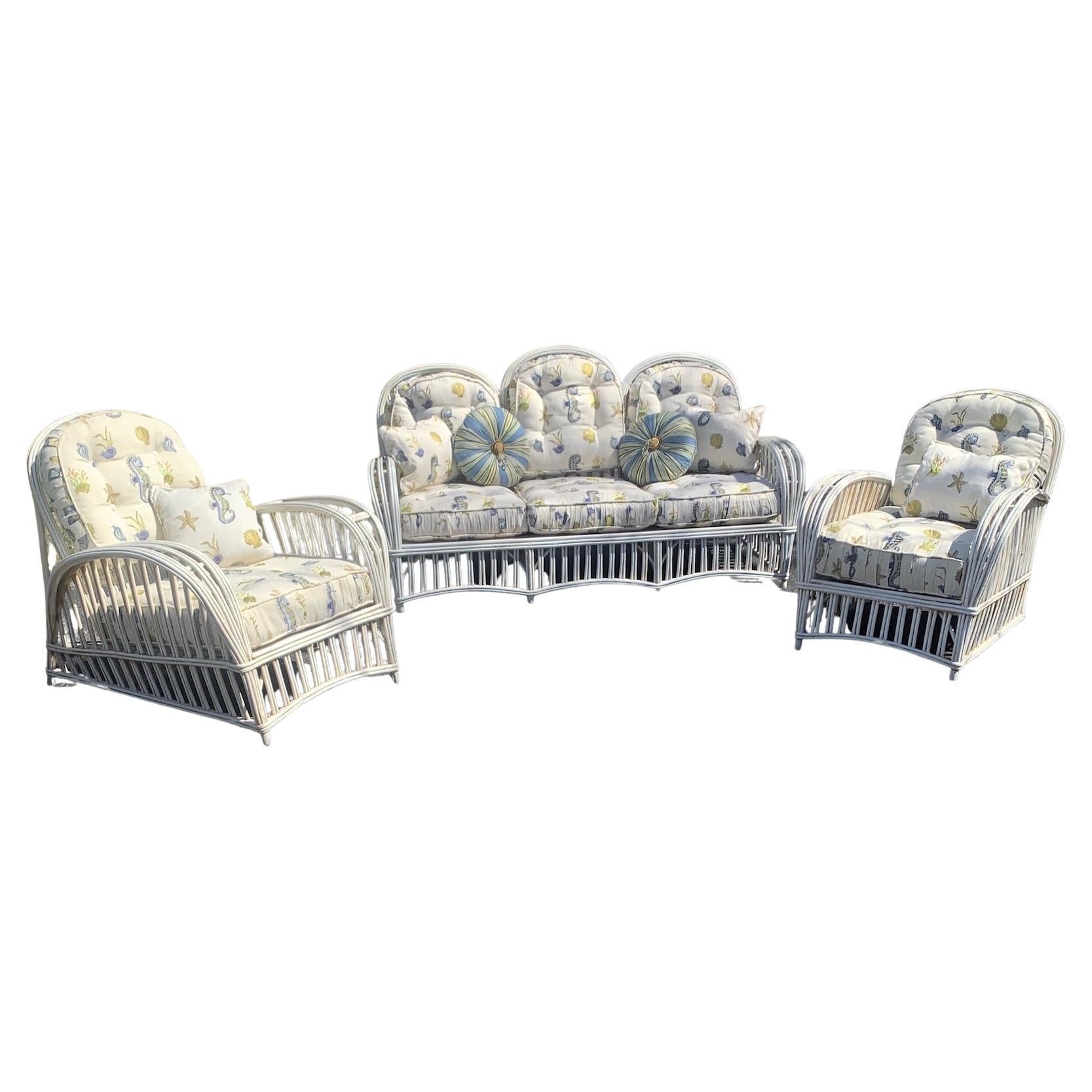 Ensemble de cinq meubles en rotin Art déco, C.1929, Américain, Heywood Wakefield Co. Cet ensemble de rotin est également connu sous le nom de stick wicker et décrit comme moderniste dans leur catalogue de meubles de 1929.
Les cinq pièces sont en