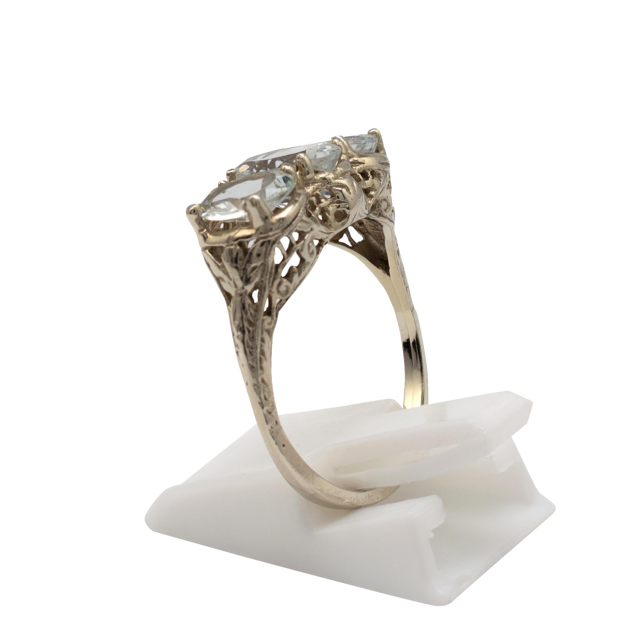 Art Deco Aquamarine Ring 14 Karat White Gold Filigree Setting 6