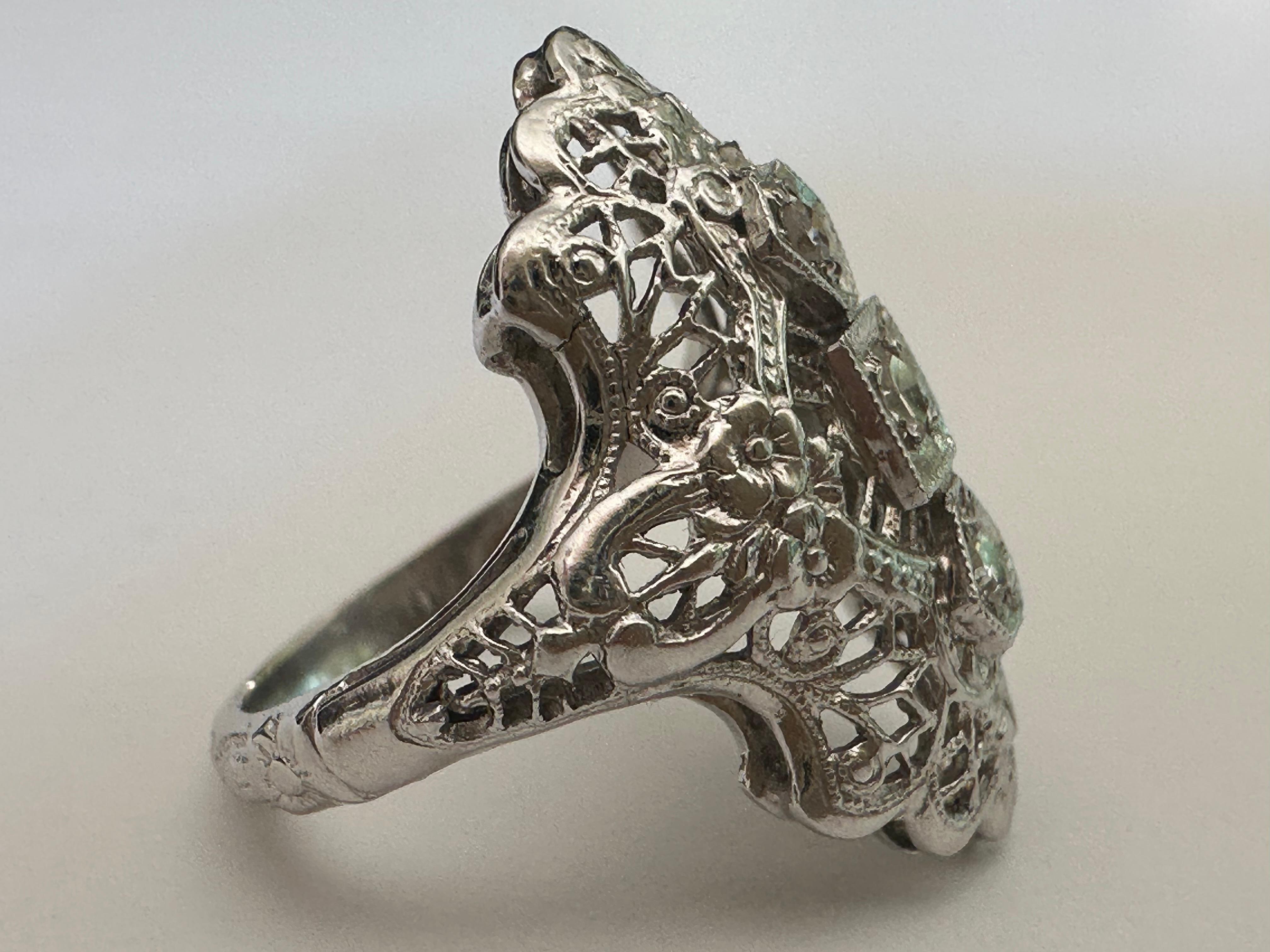 Women's Art Deco Three-Stone Diamond and Filigree Dinner Ring For Sale
