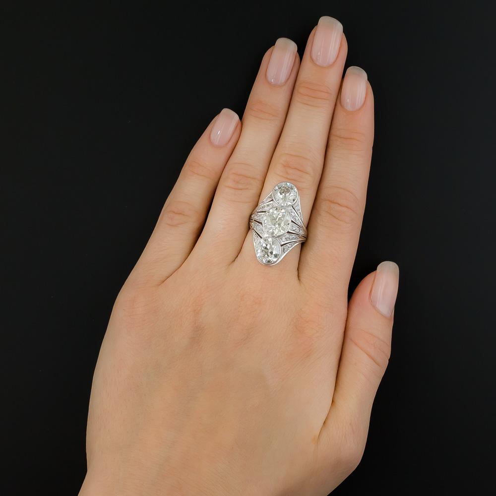 Old European Cut Art Deco Three-Stone Diamond Dinner Ring For Sale
