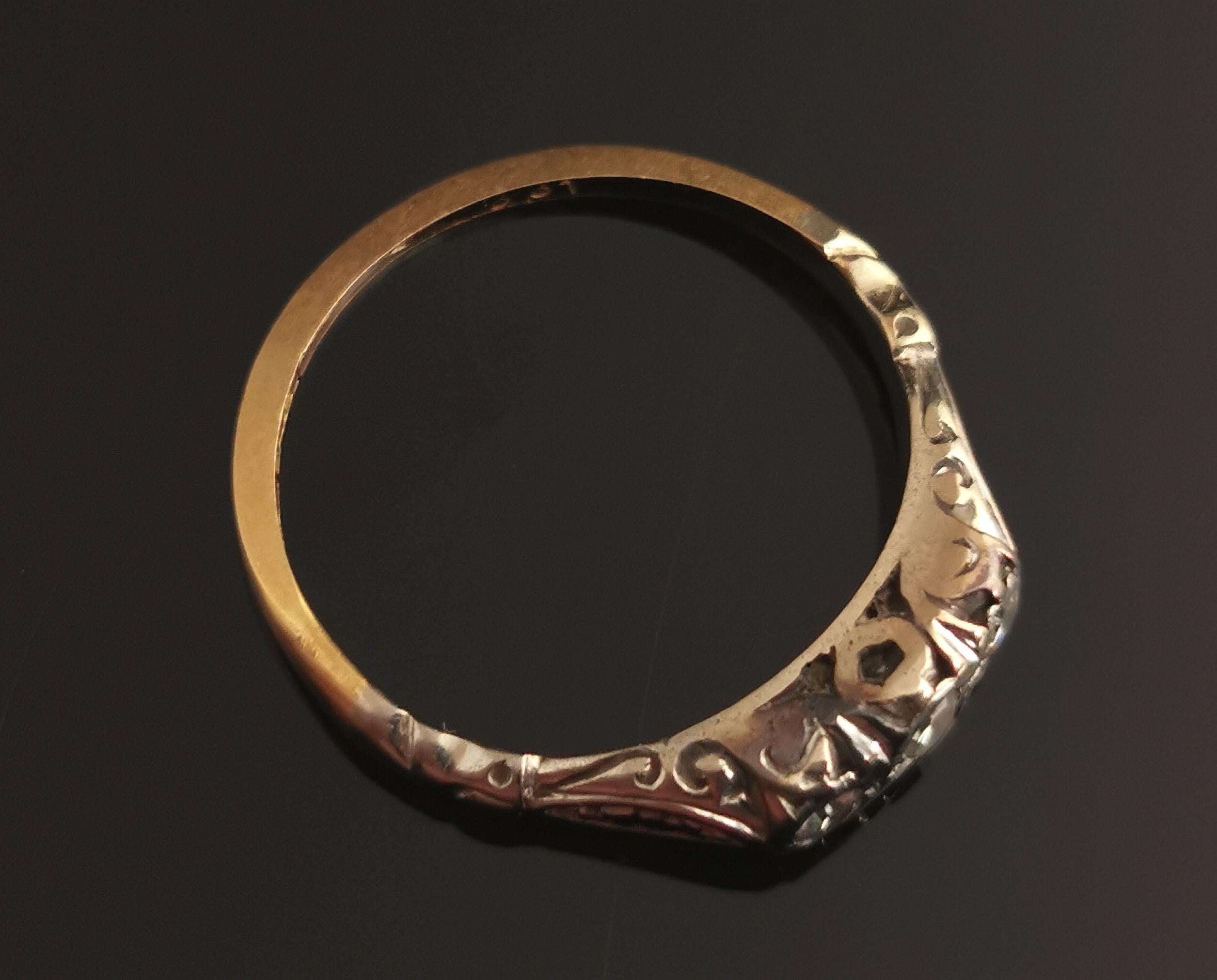Art Deco Three Stone Diamond Ring, 18 Karat Yellow Gold and Platinum  2
