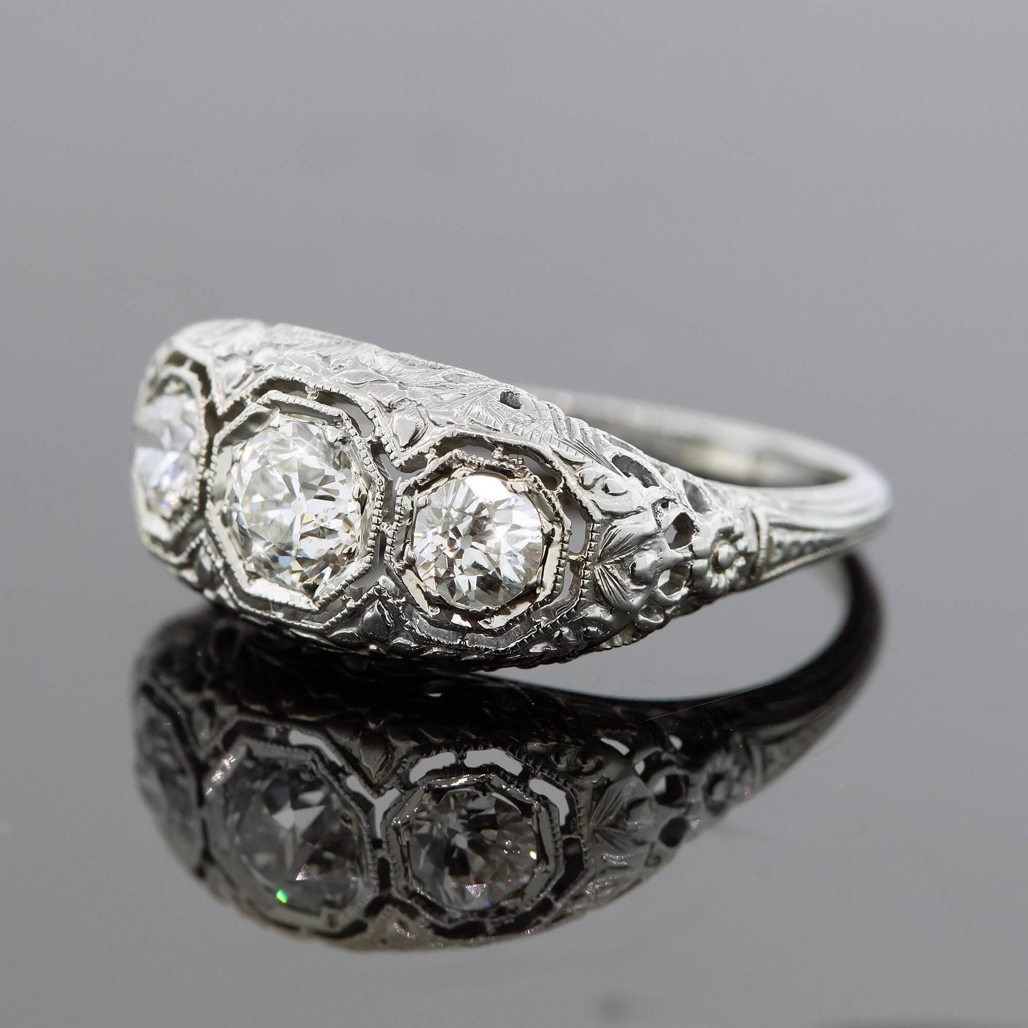 Art Deco Three Stone Diamond Ring Circa 1930s For Sale 2