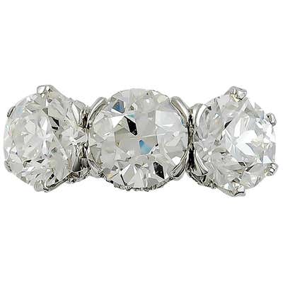 Art Deco Platinum Diamond Three-Stone Diamonds Ring For Sale at 1stDibs