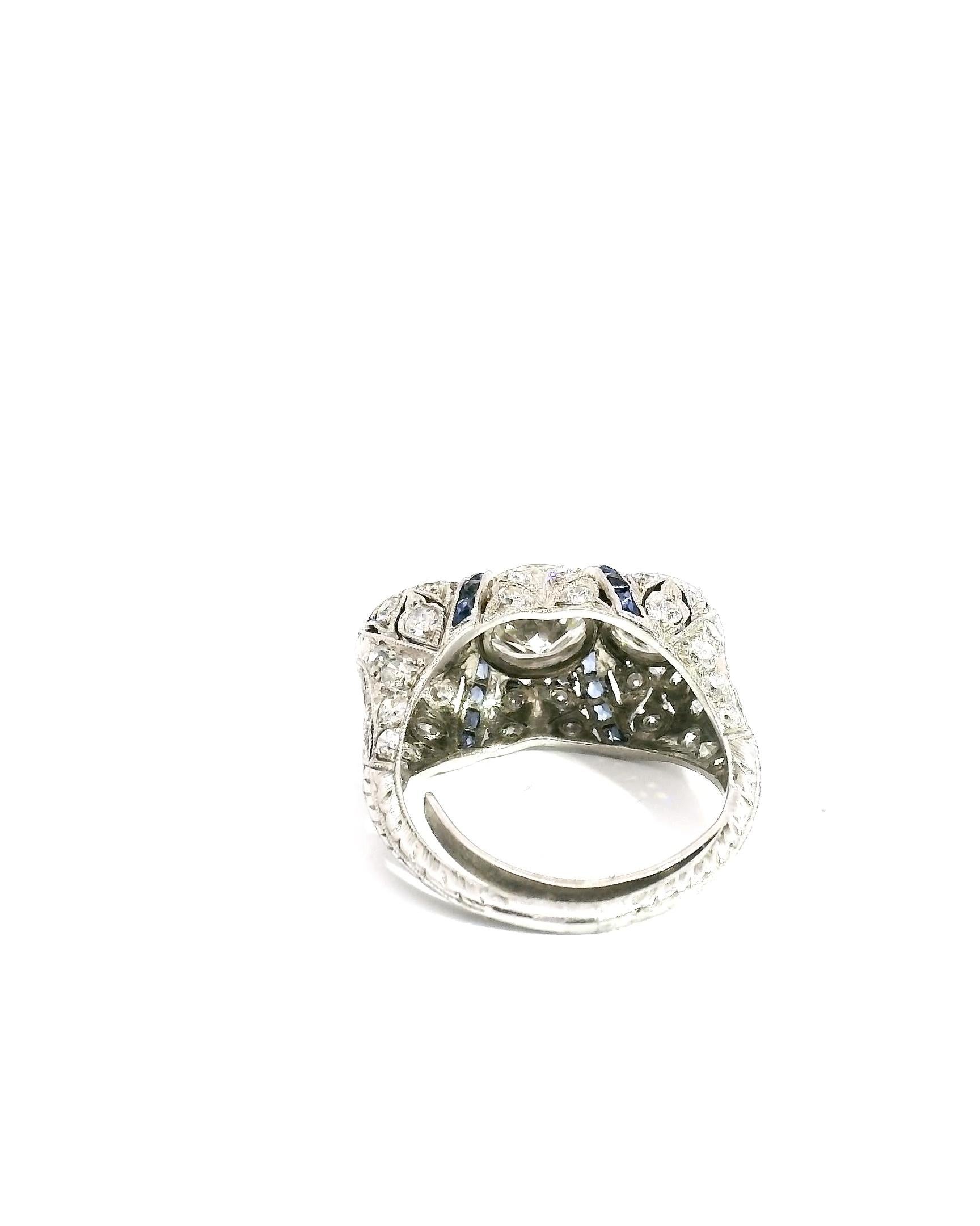 Art Deco Three Stone Ring In Good Condition For Sale In Sausalito, CA
