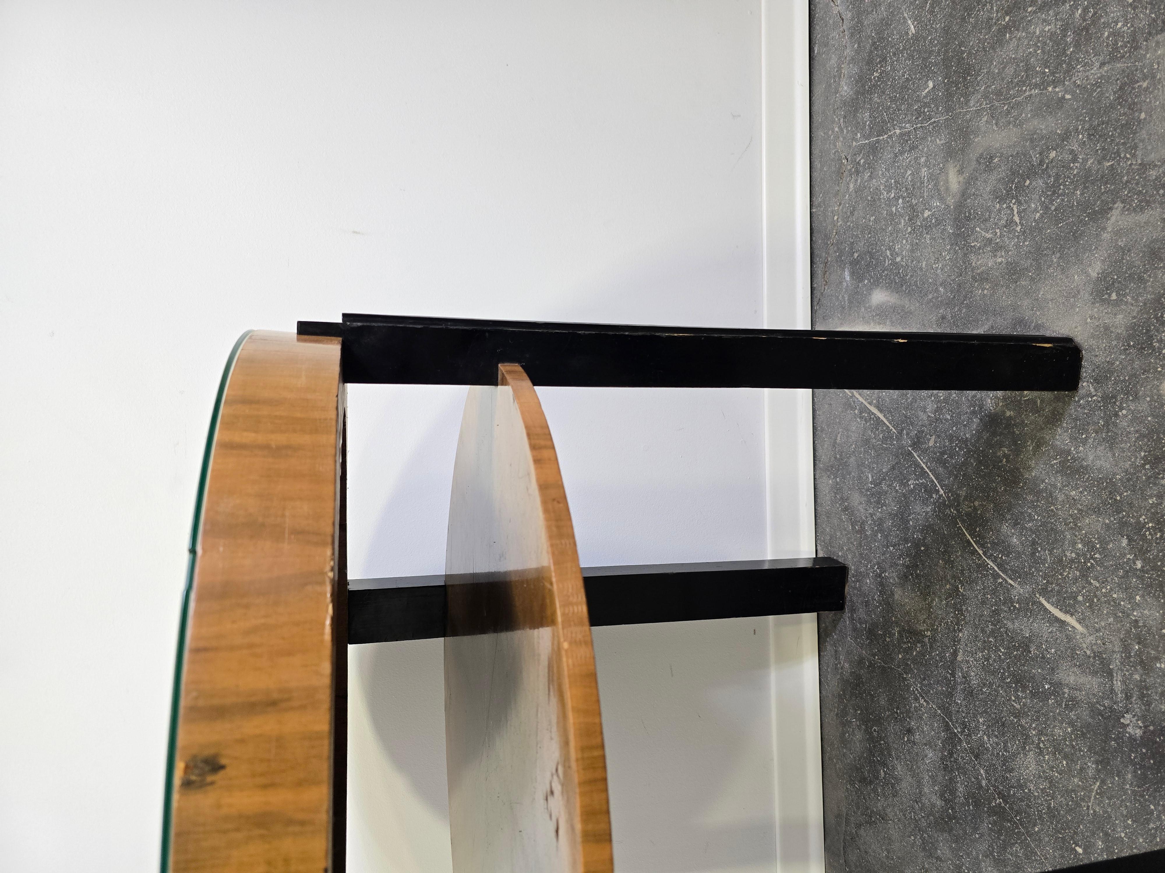 Legno massiccio Tavolo a gradoni Art Deco anni '40 in vendita