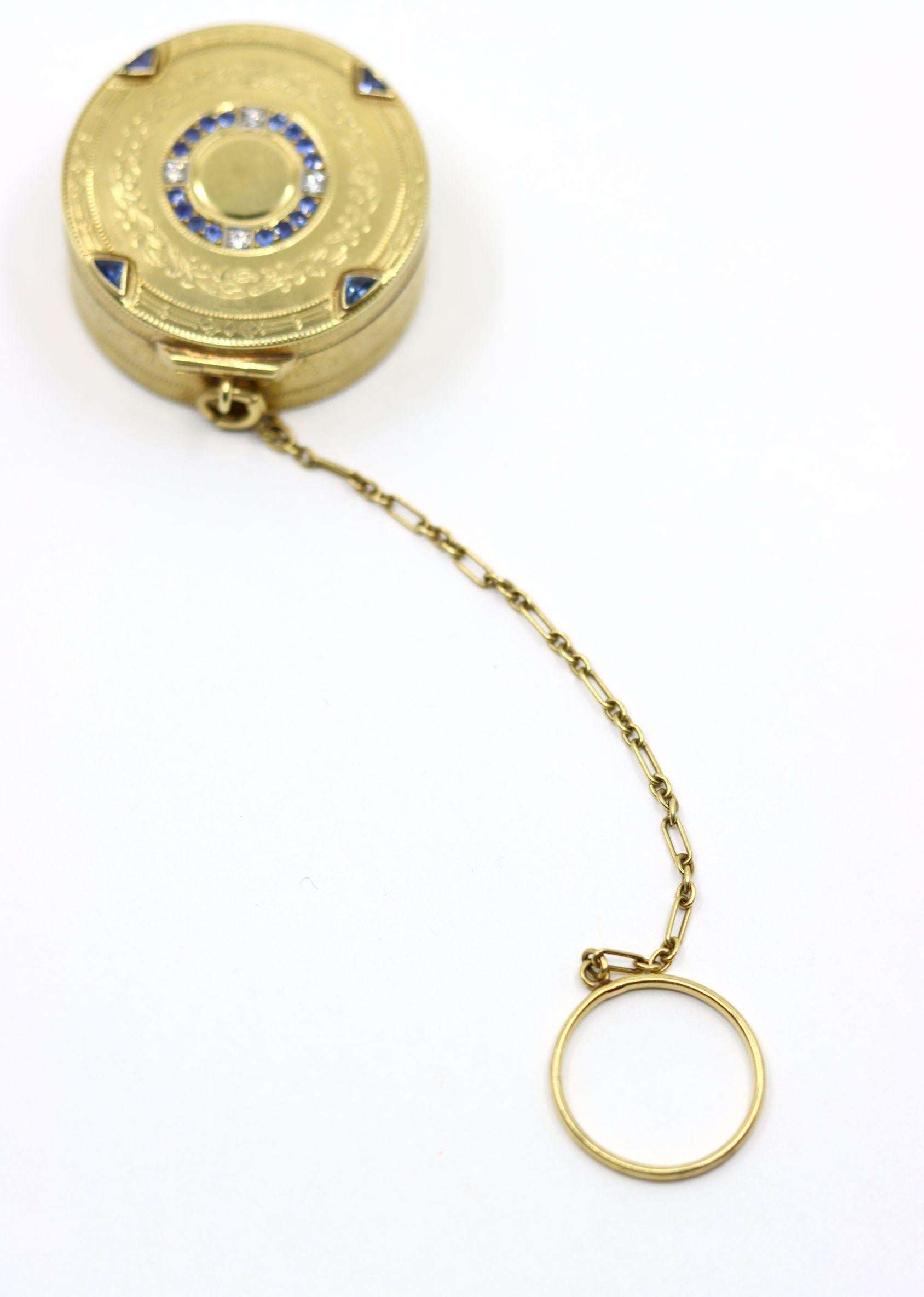 Portapillole Art Deco Tiffany & Co. in oro 14K con zaffiro e diamante in vendita 7