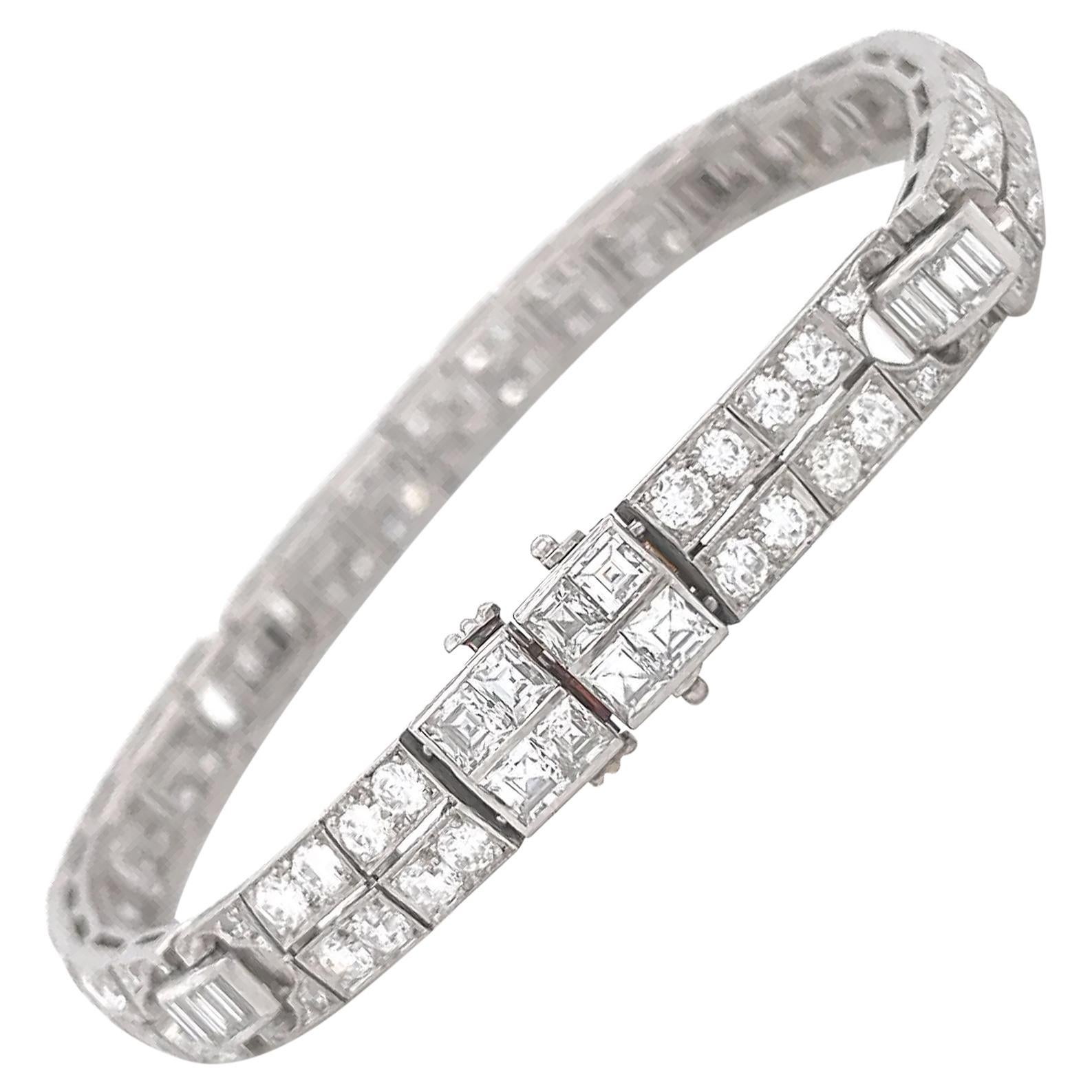 Art Déco Tiffany and Co. Bracelet en platine et diamants En vente sur  1stDibs