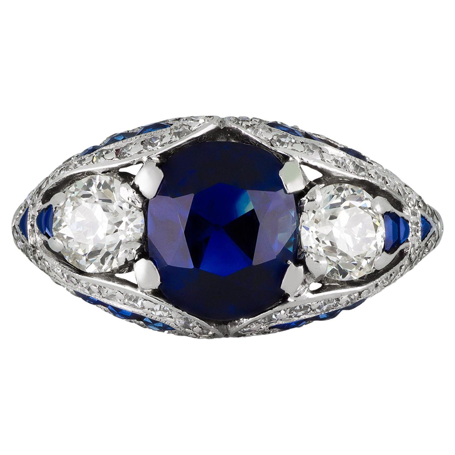 Art Deco Tiffany & Co. sapphire and diamond cluster ring, circa 1925 For Sale