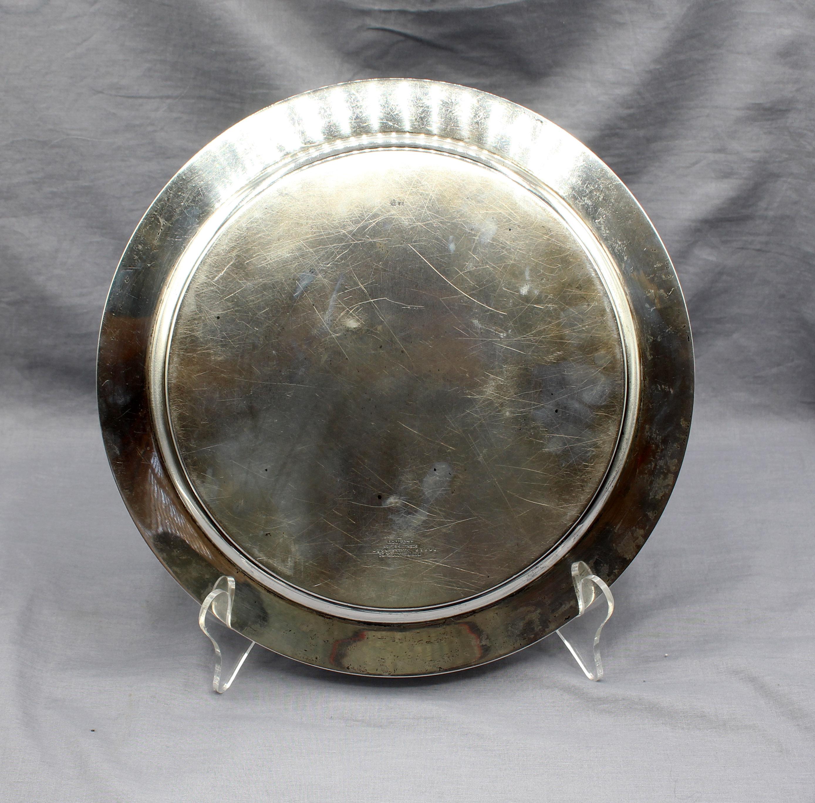 Art Deco period Tiffany sterling silver salver. Elegantly monogrammed. Marked 20219/5610, 925/1000. Designed in 1923. 23.80 troy oz. 12