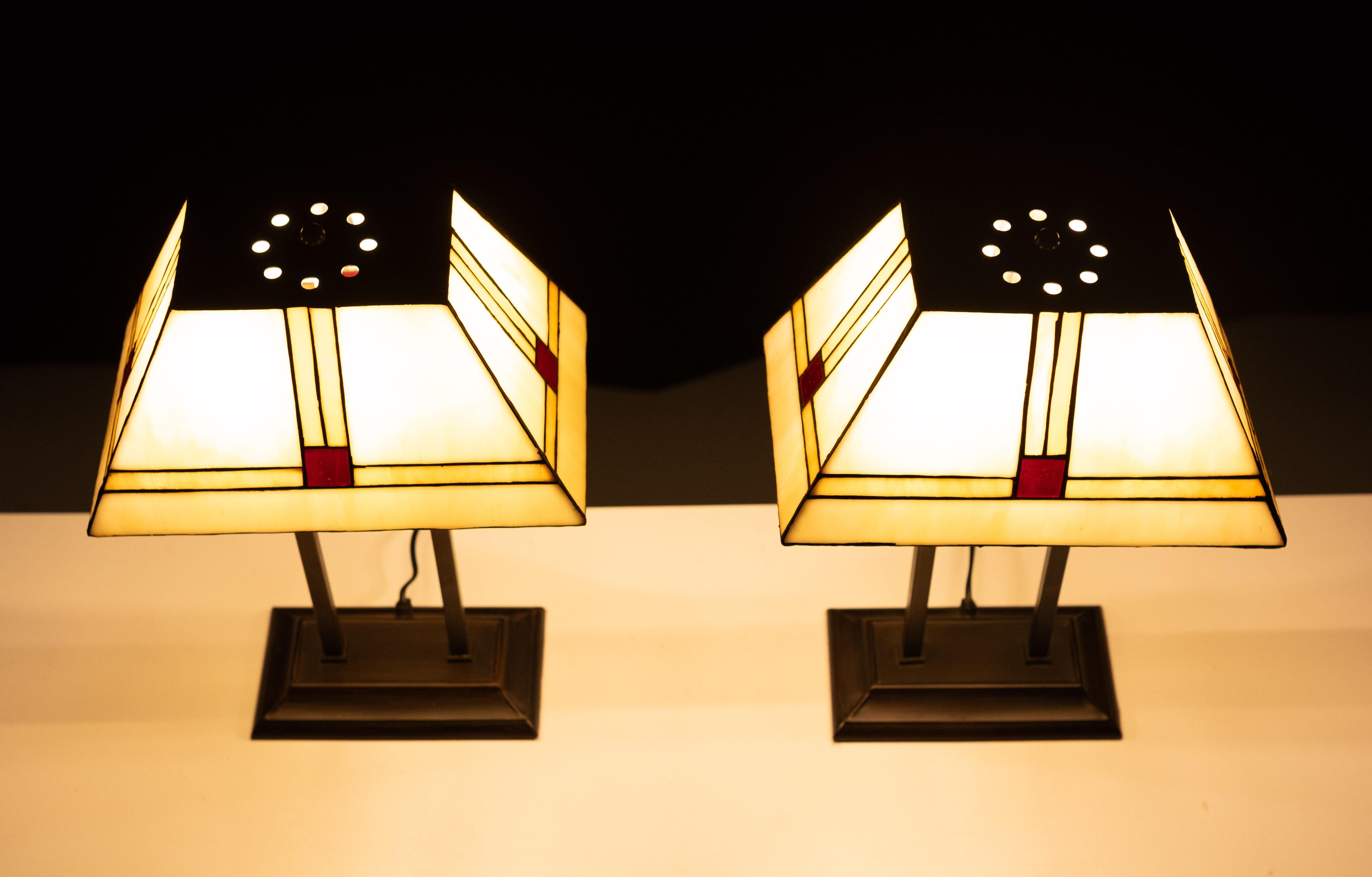 Lampade da tavolo Tiffany Art Deco  Olanda anni '80 in vendita 3
