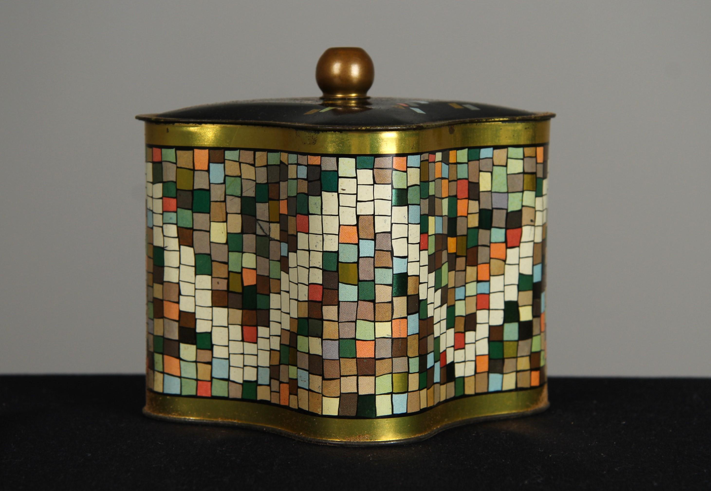 Antique Tin Box with Art Deco Design, France, early 20th century.

