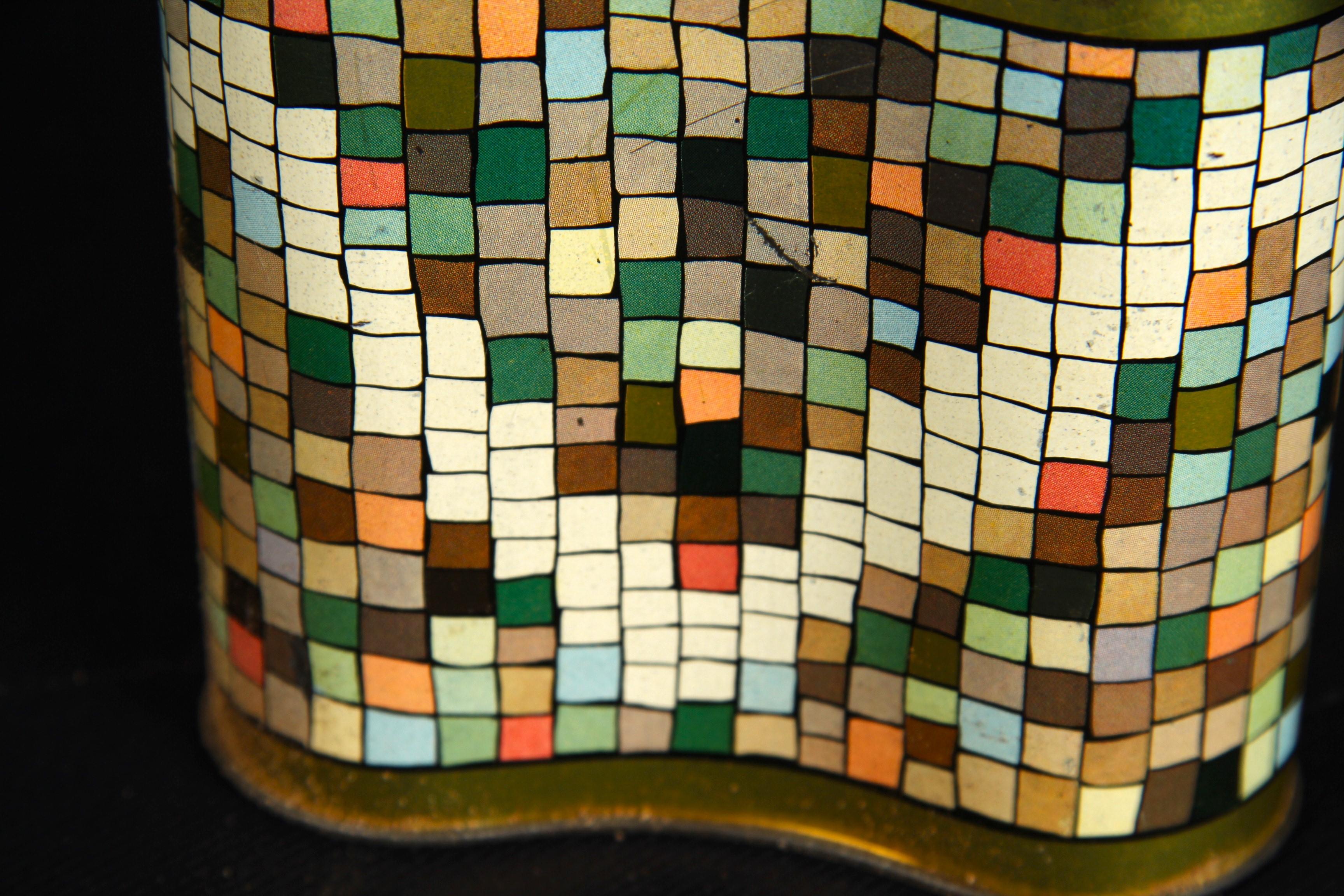 20th Century Art Deco Tin Box, Cookie Tin Box With Colourful Decor, France For Sale