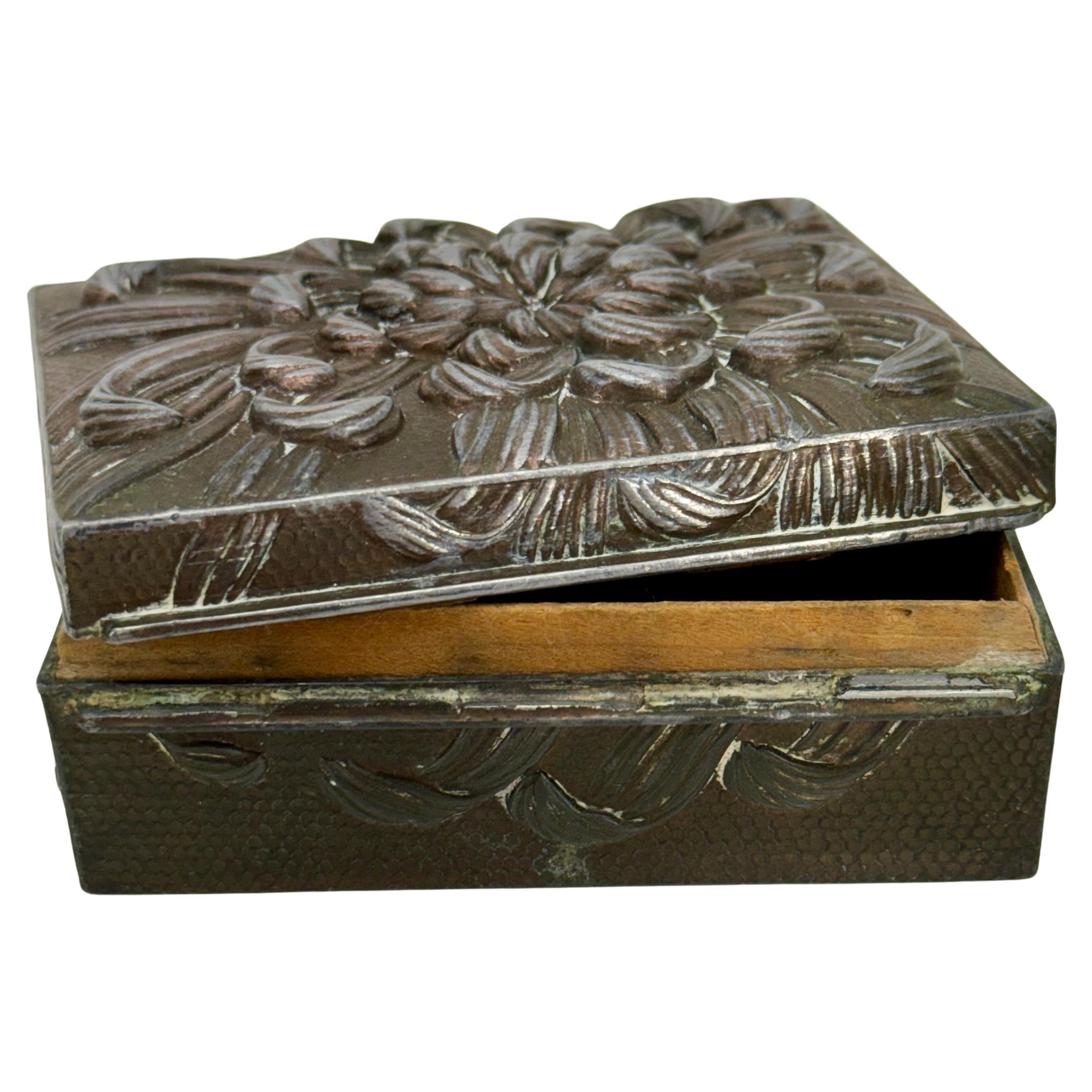 Art Deco Tobacco Cigarette Box in Pewter Wood Interior 3