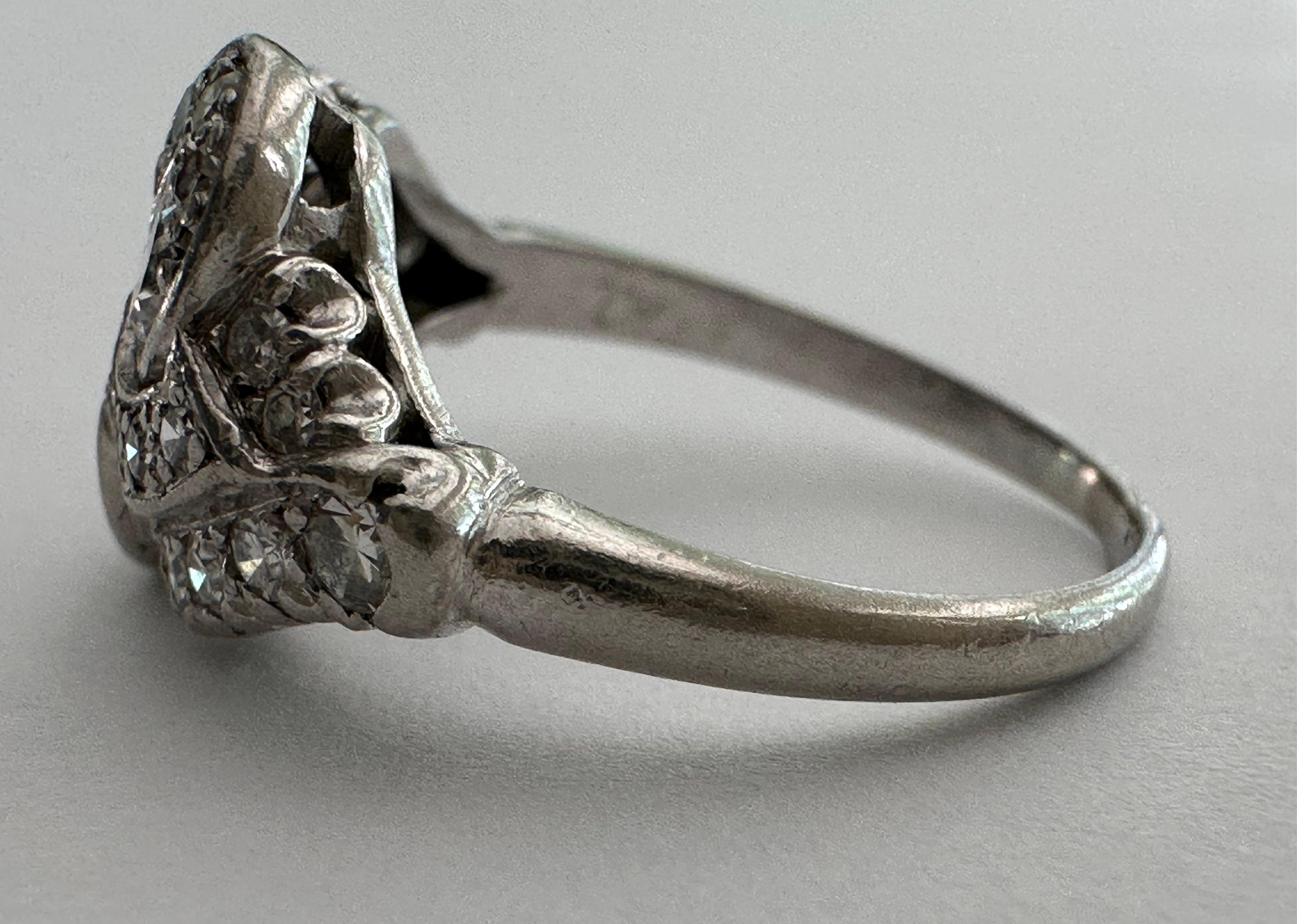 Anillo Art Decó Toi Et Moi Racimo de Diamantes Corte europeo antiguo en venta