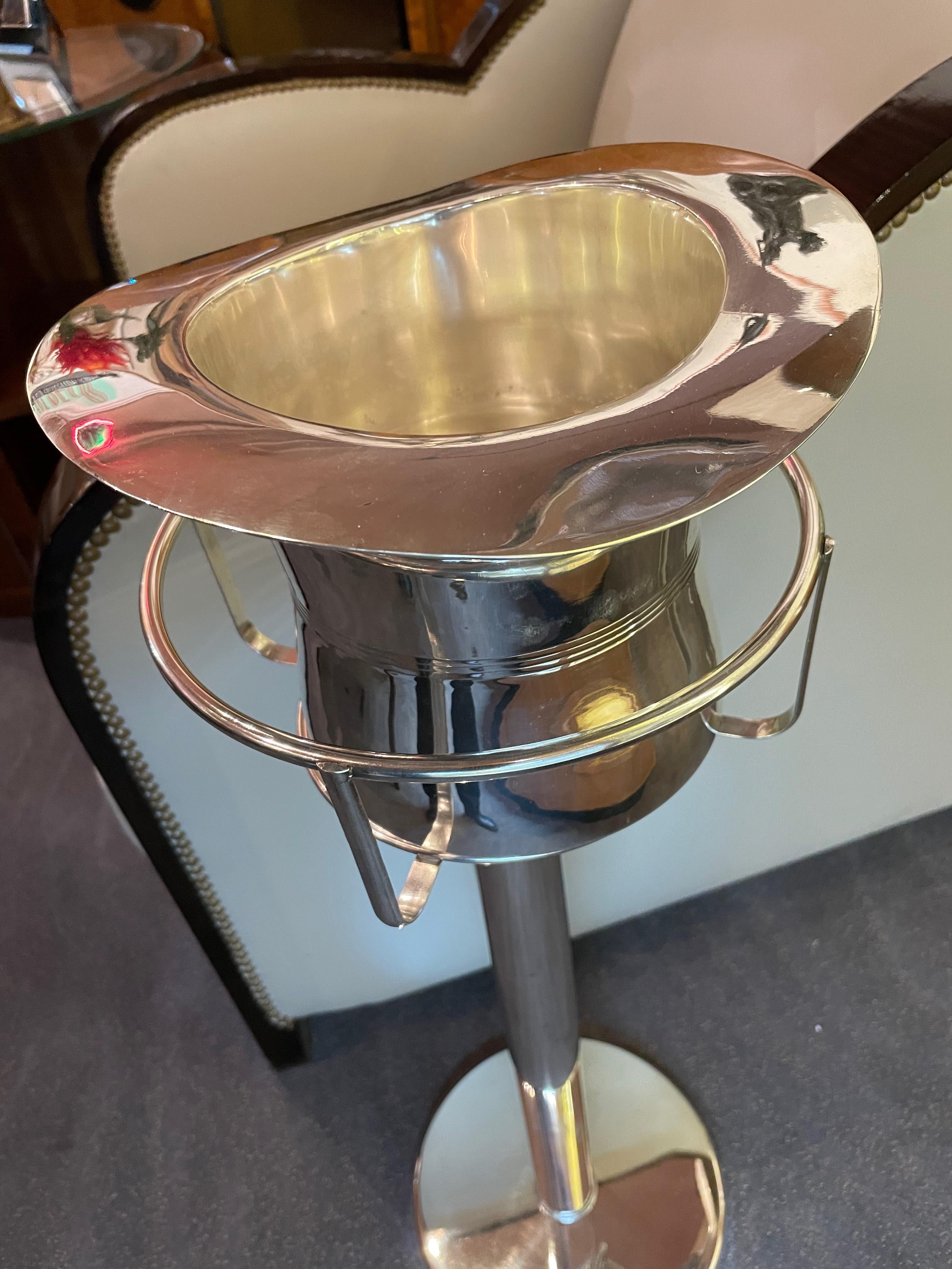 Art Deco Top Hat Champagne Bucket with Matching Stand In Good Condition In Oakland, CA