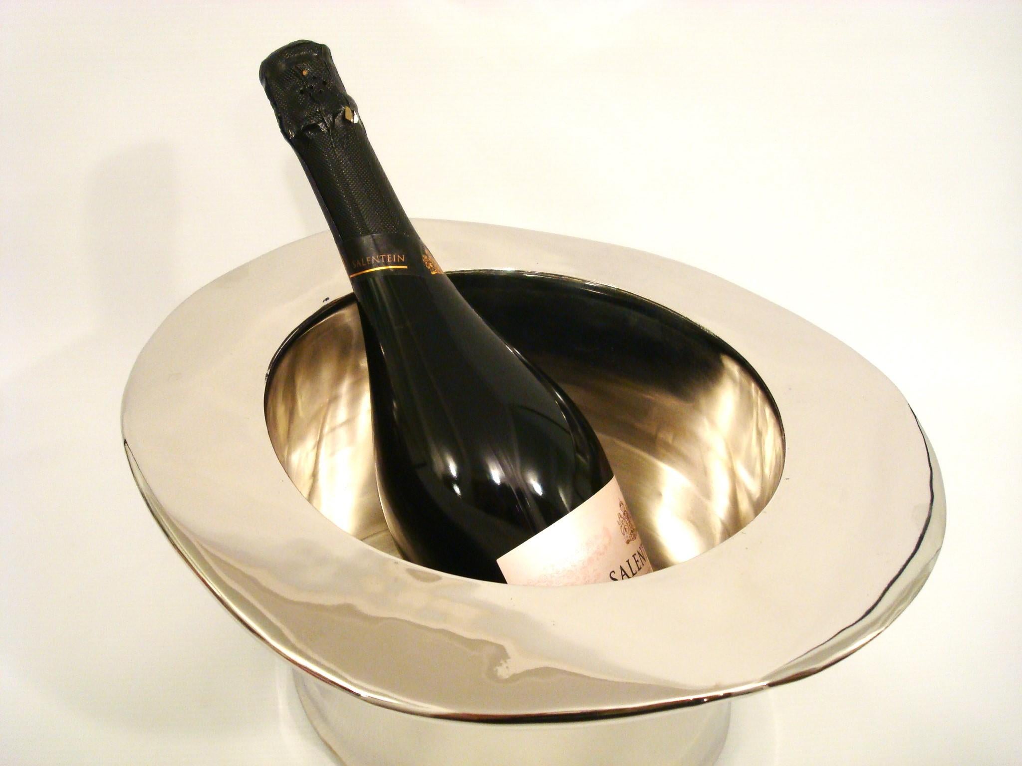 English Art Deco Top Hat Silver Champagne Bucket Wine Cooler. 1930´s