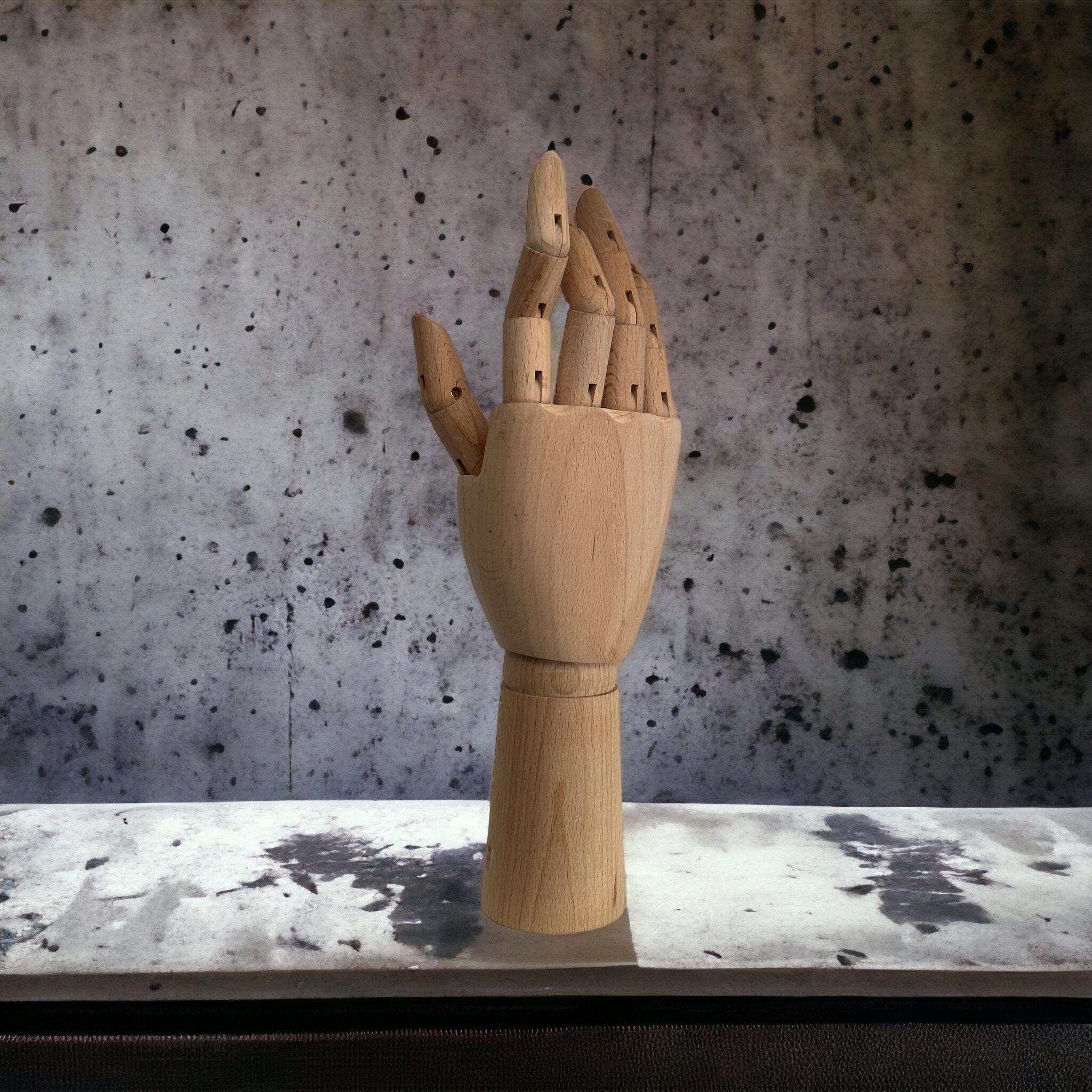 Art déco Modèle de grand mannequin en bois traditionnel Art Déco réalisé à la main par un artiste  en vente