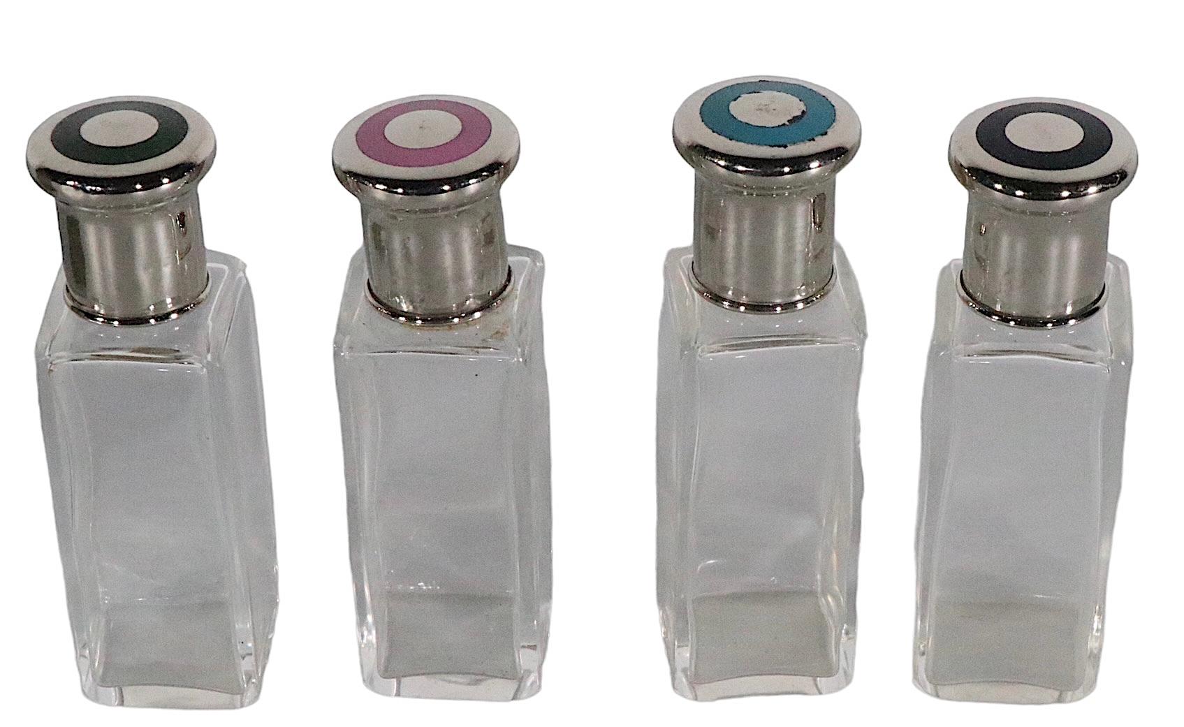 Métal Boîte à flacons de parfum de toilette Art Déco de voyage avec bouteilles d'origine des années 1930 en vente