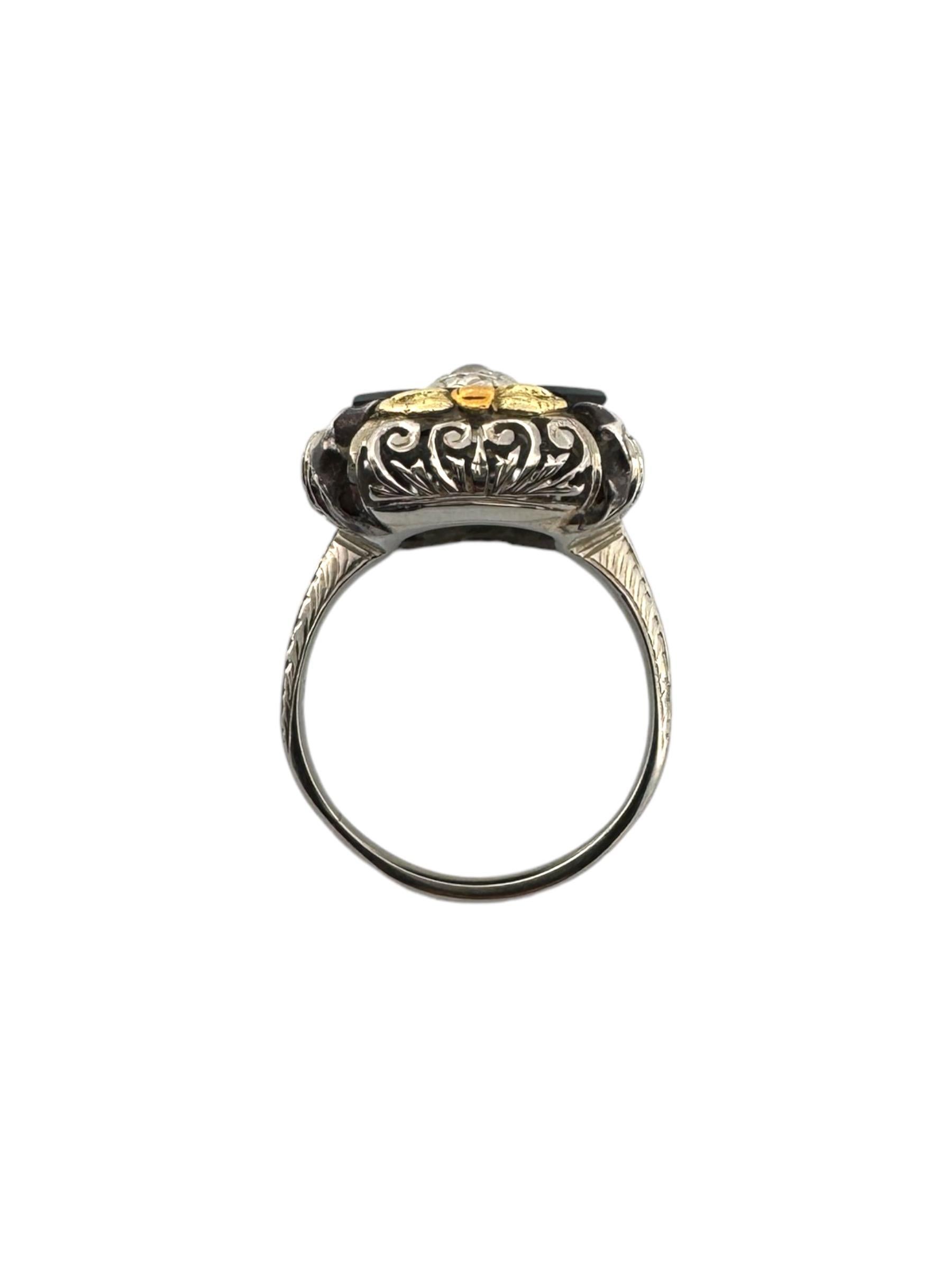Art Deco TriGold Onyx & Diamond Cocktail Ring 18K For Sale 2