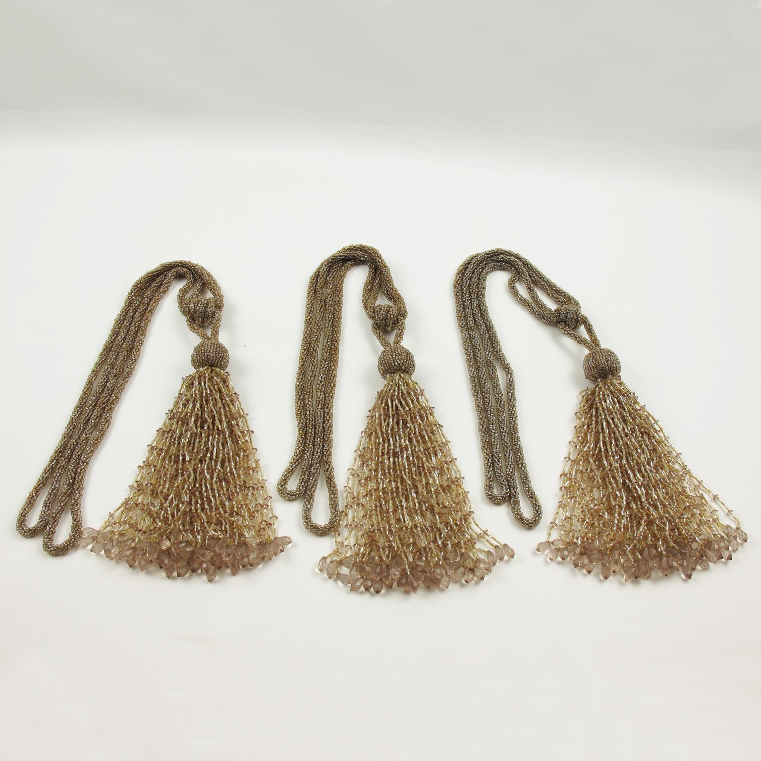 Francese Trio Art Deco di perline di cristallo per tende, nappe e fermagli in vendita