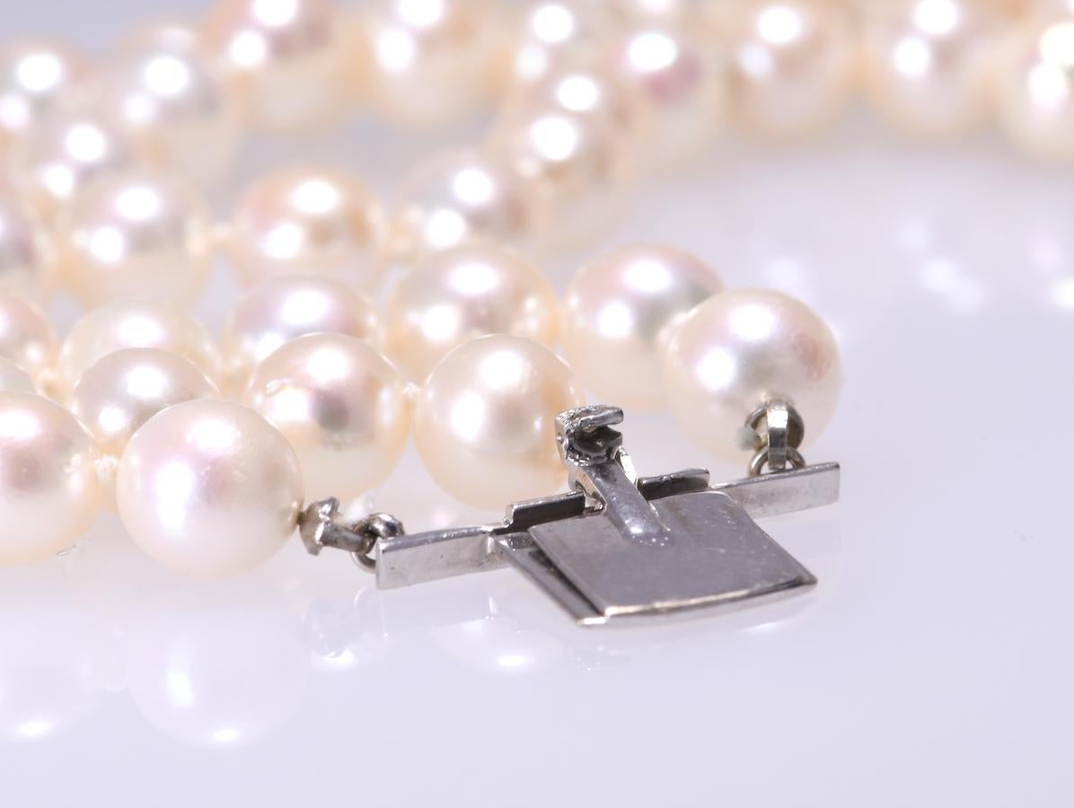 Art Deco Triple Strand Pearl Bracelet with 1.8 Carat TW Platinum Clasp 1