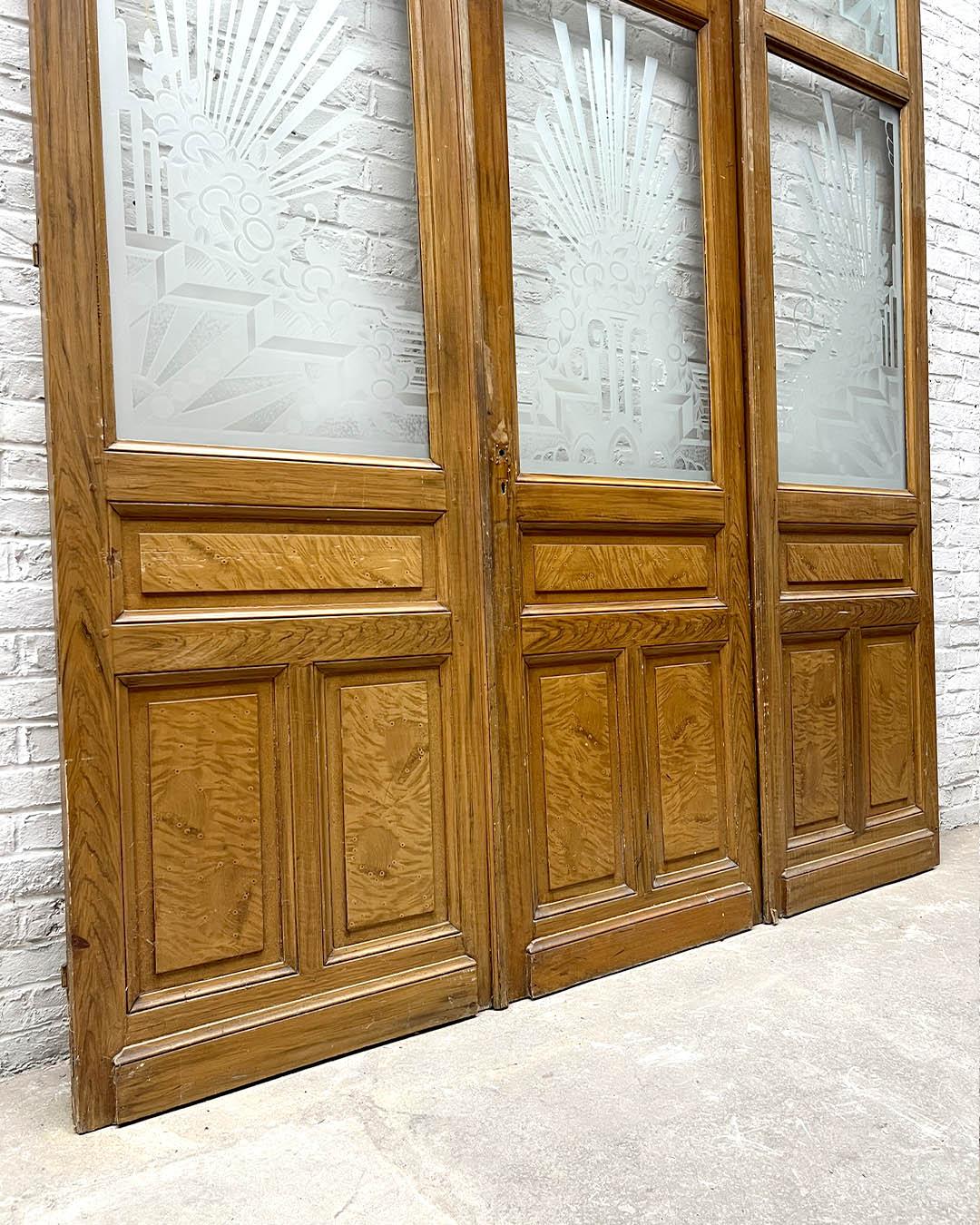 Early 20th Century Art Deco Triptych of Etched Glass Doors, France, 1920s For Sale