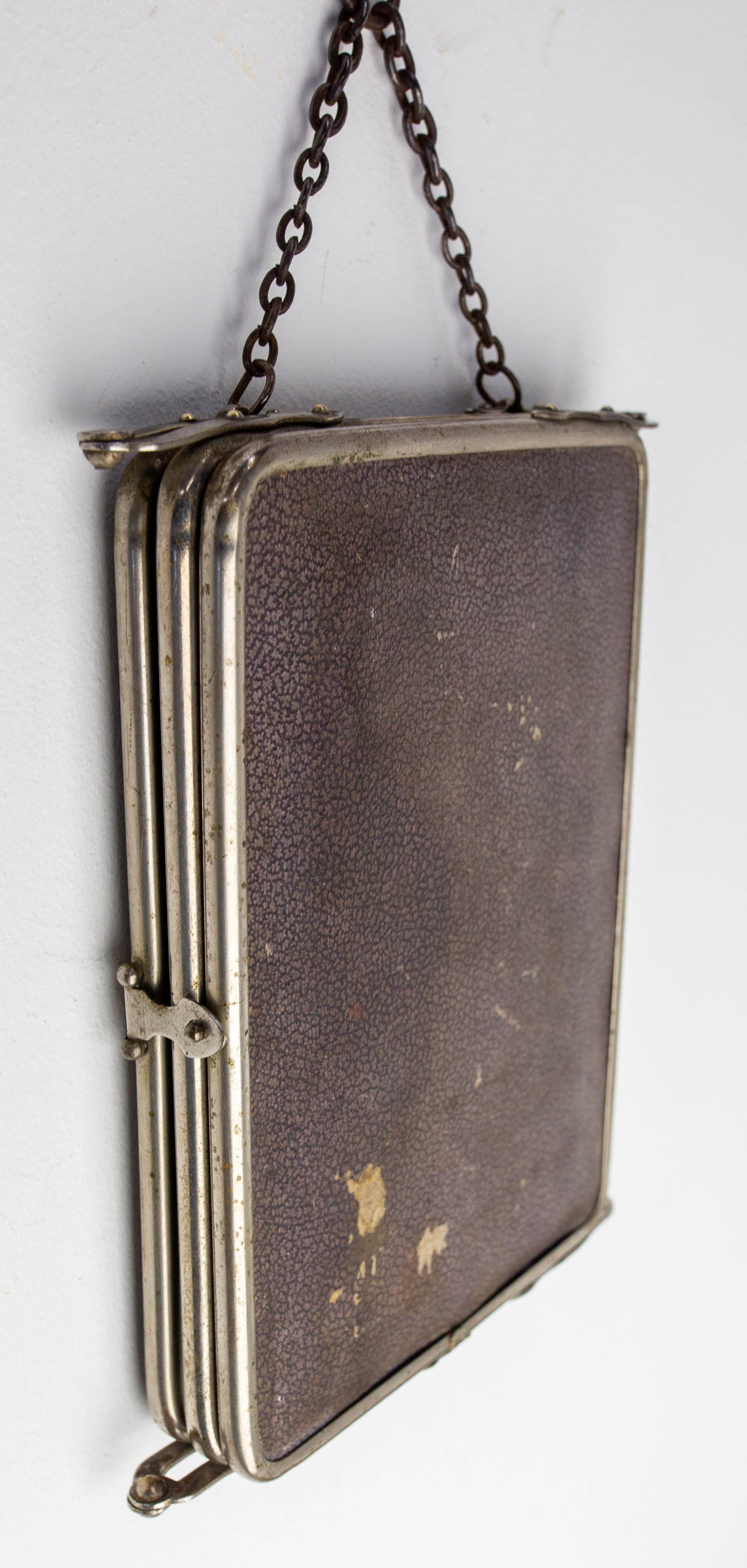 Art Deco Triptyque Barber Beveled Mirror circa 1930 In Good Condition For Sale In Labrit, Landes