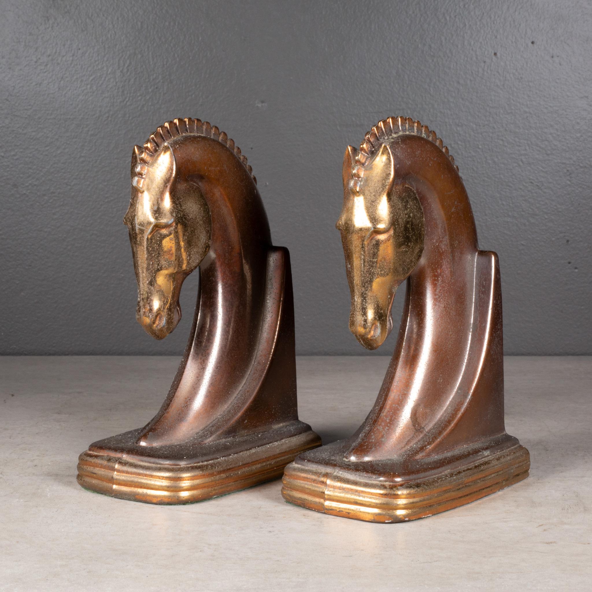 ABOUT

An original pair of Art Deco Trojan horse bookends manufactured by Dodge Trophy Inc. Los Angeles California USA. Both pieces have retained their original bronze finish and are in good condition with appropriate patina for their age. Original