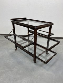 Trolley im Art-déco-Stil