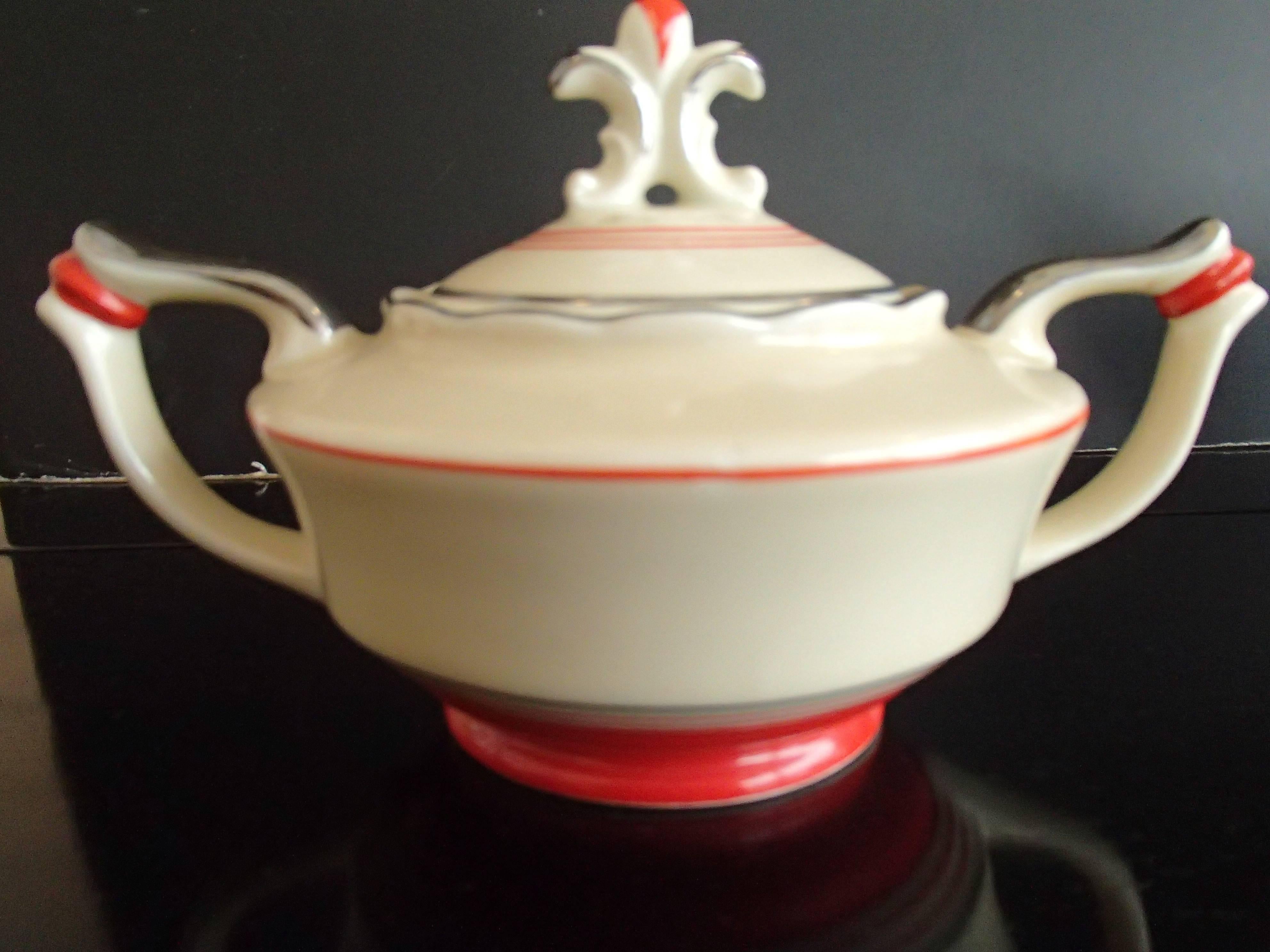 Art déco Service à thé Tête-à-tête Art Déco Karlsbad Red Silver on Ivory