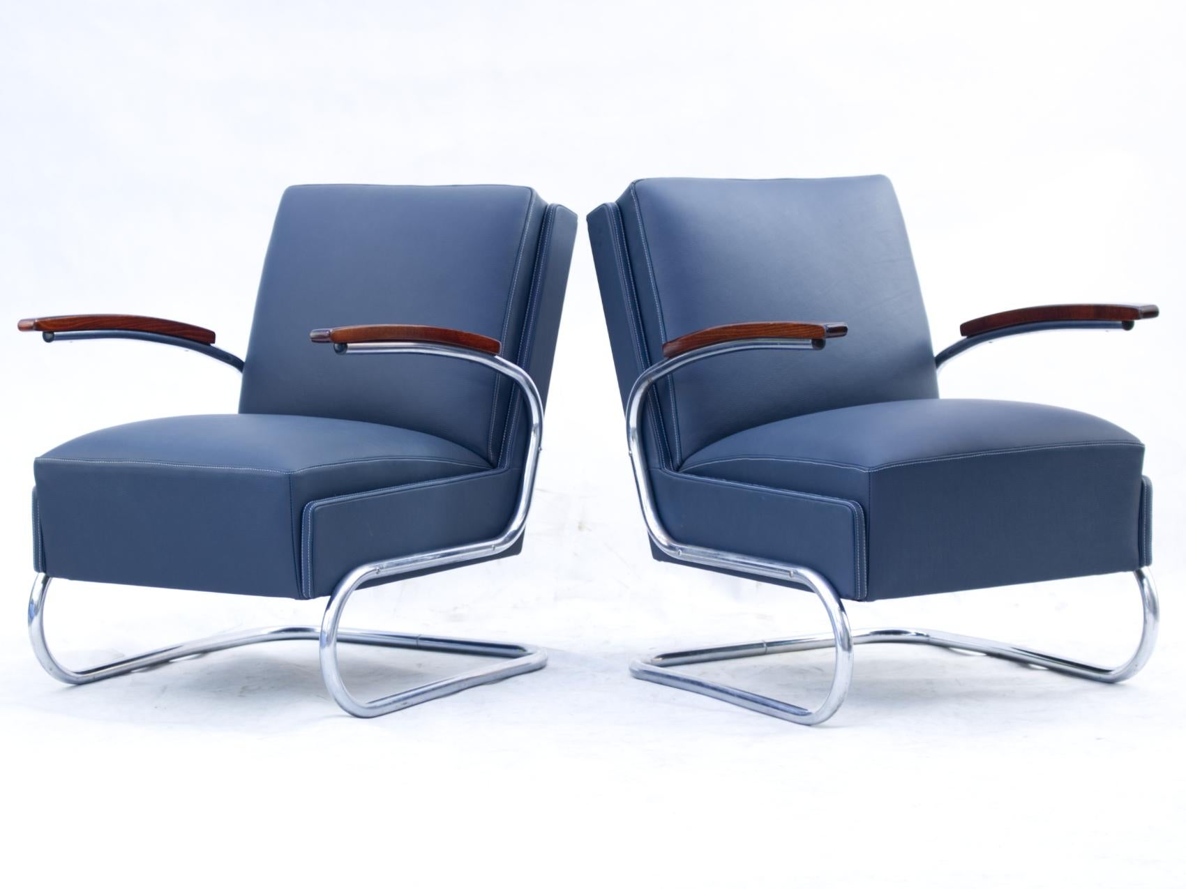 Blue Art Deco Tubular Steel Cantilever Armchairs Fn 24 by Mücke & Melder, 1930s In Good Condition In Lucenec, SK